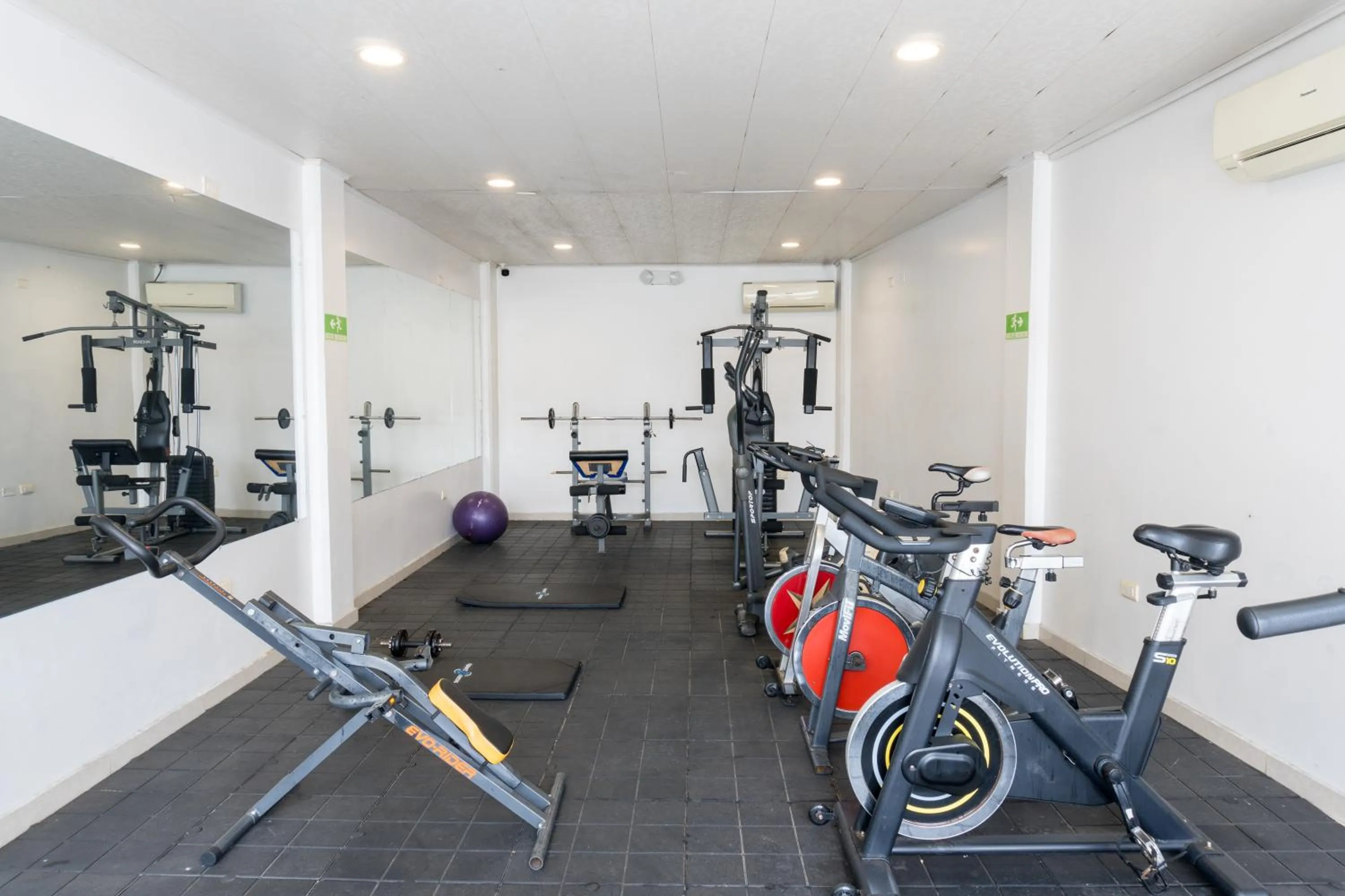 Fitness centre/facilities in Hotel Caquetá Real HSC