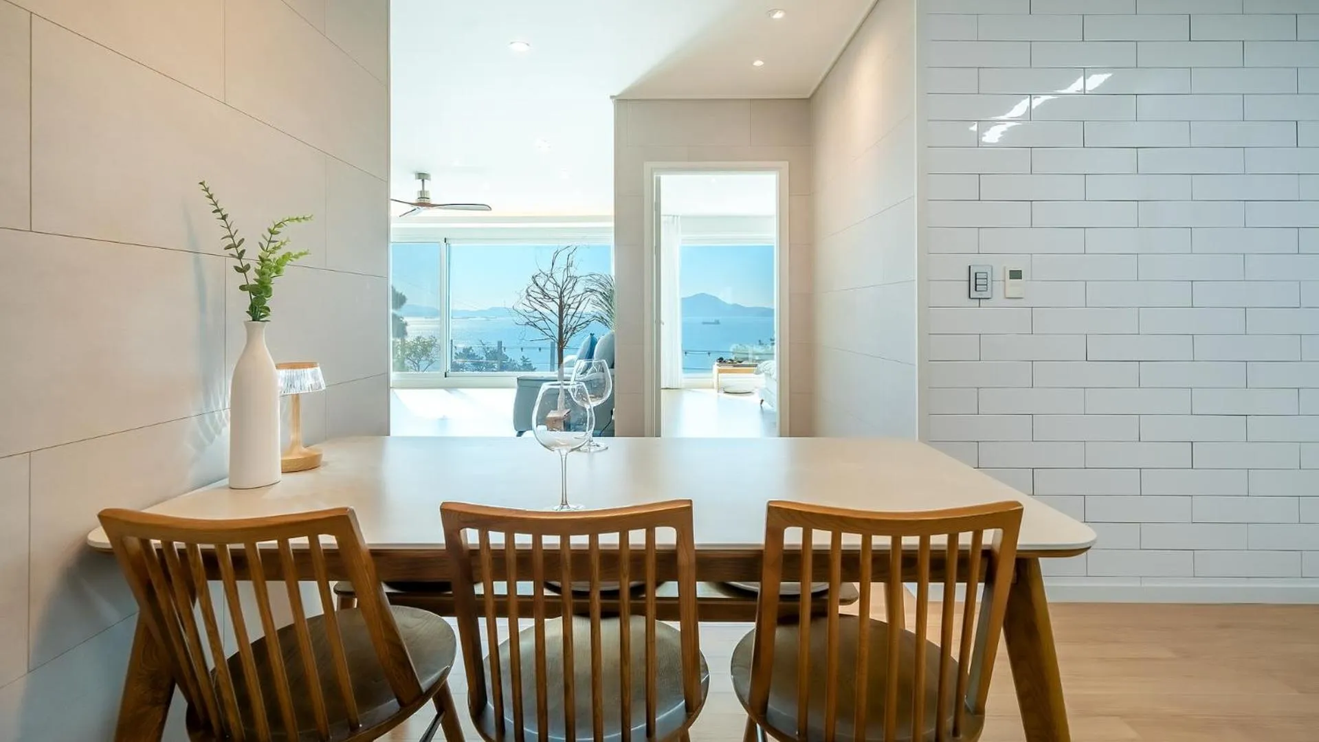 Property building in Namhae Mansion Morak