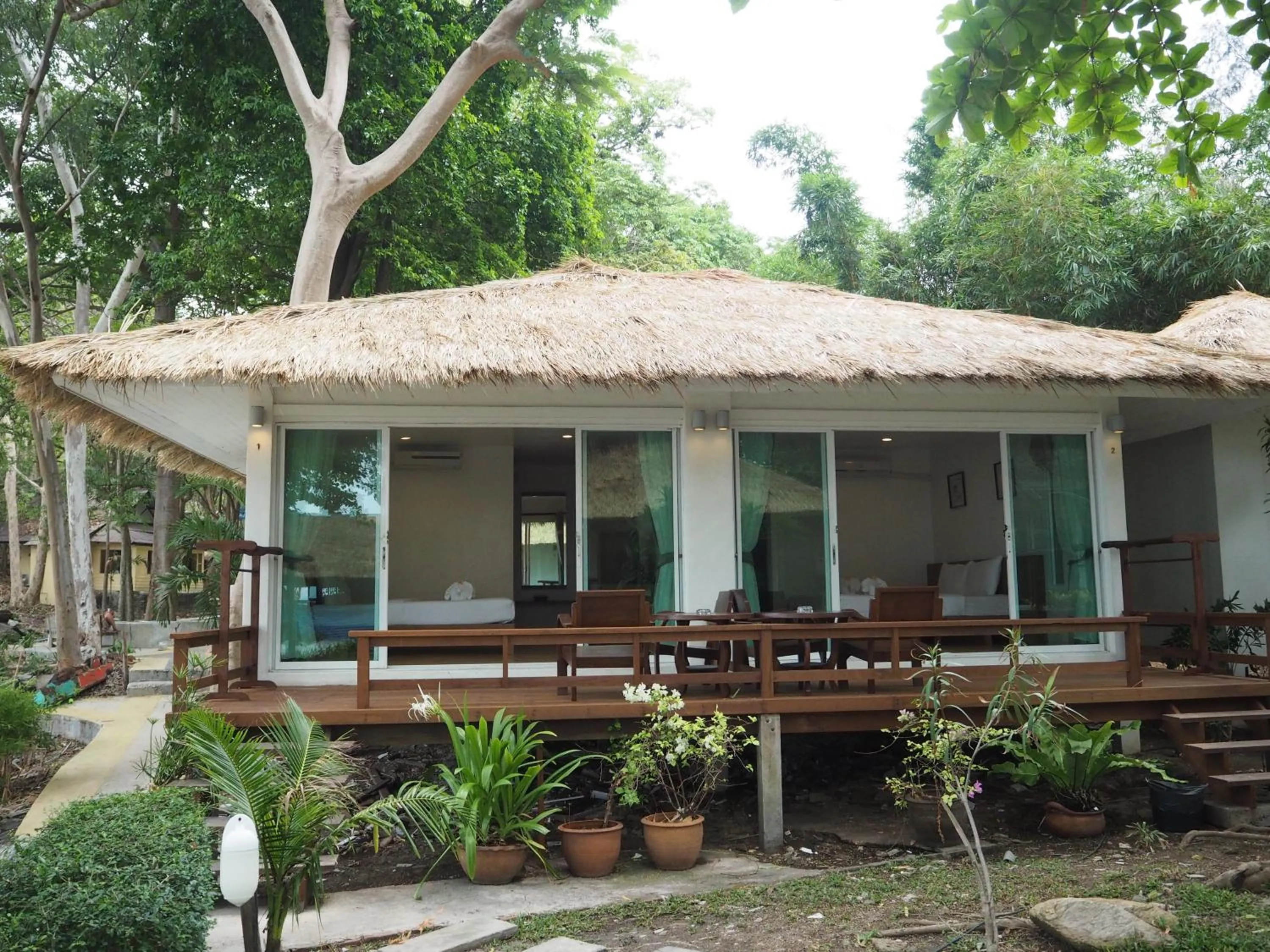 Property building in Larissa Samed resort