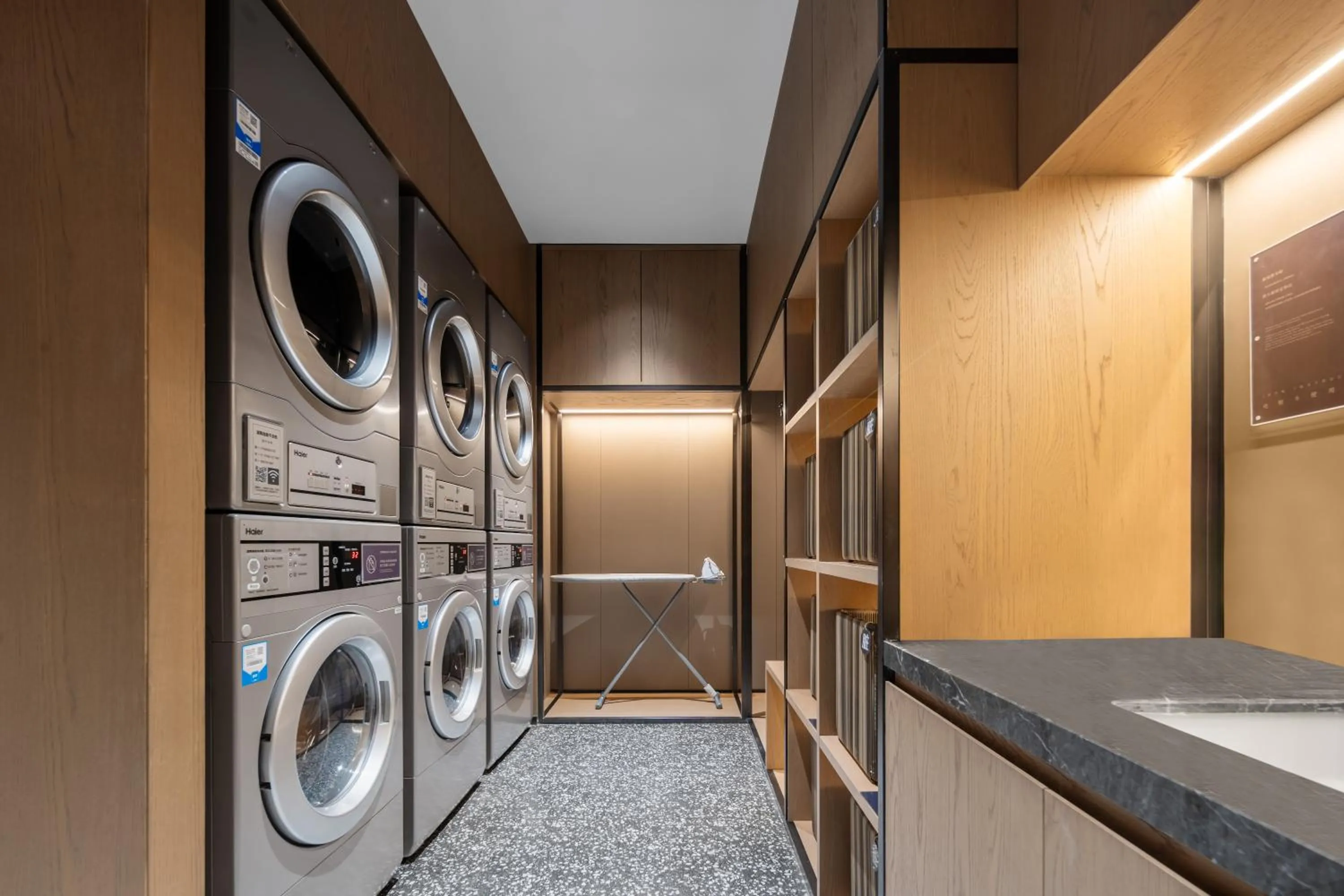 laundry in Atour Hotel Chongqing Jiangbei Airport Huanshan Park