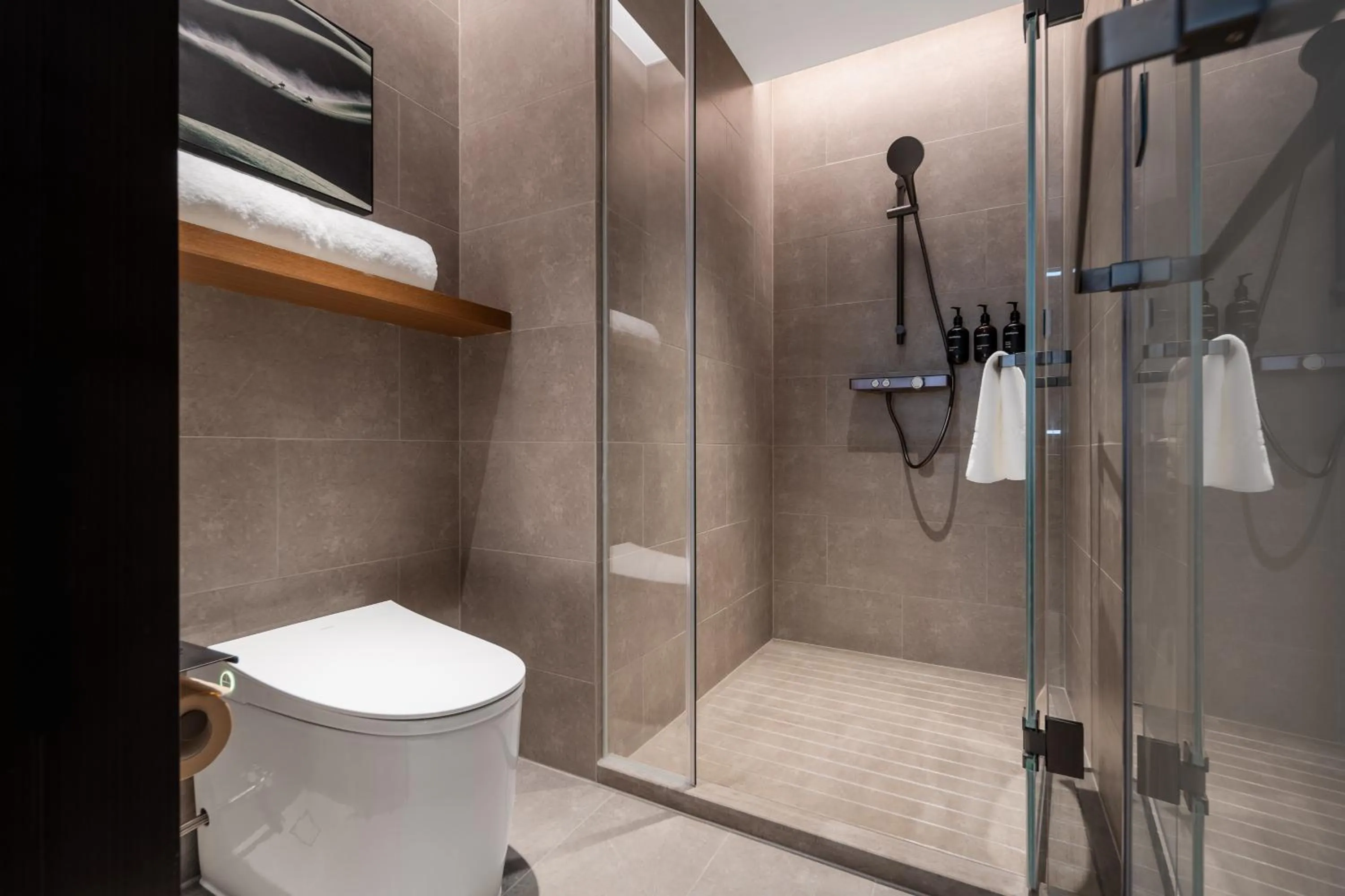 Shower in Atour Hotel Chongqing Jiangbei Airport Huanshan Park