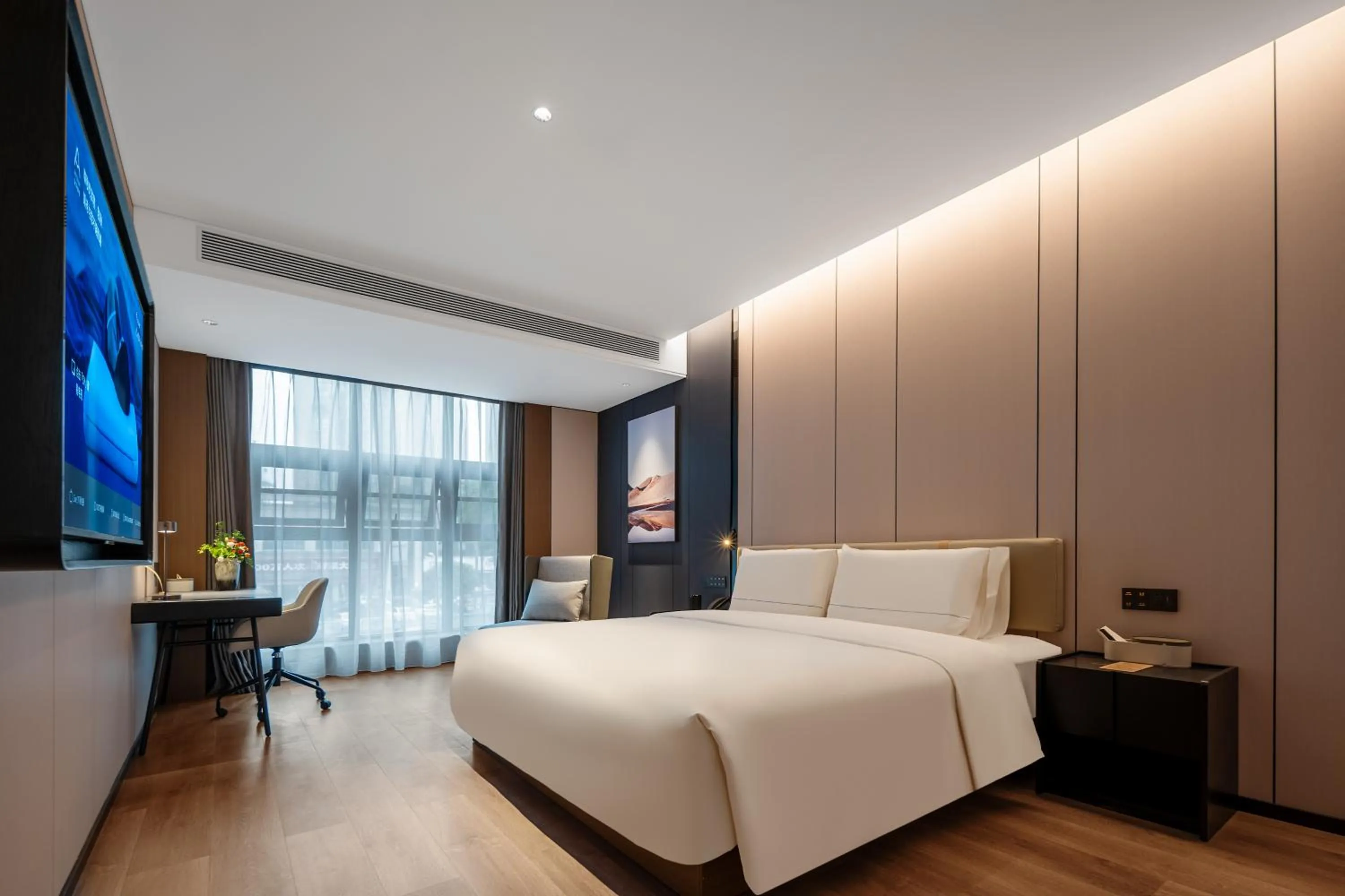 Bedroom, Bed in Atour Hotel Chongqing Jiangbei Airport Huanshan Park