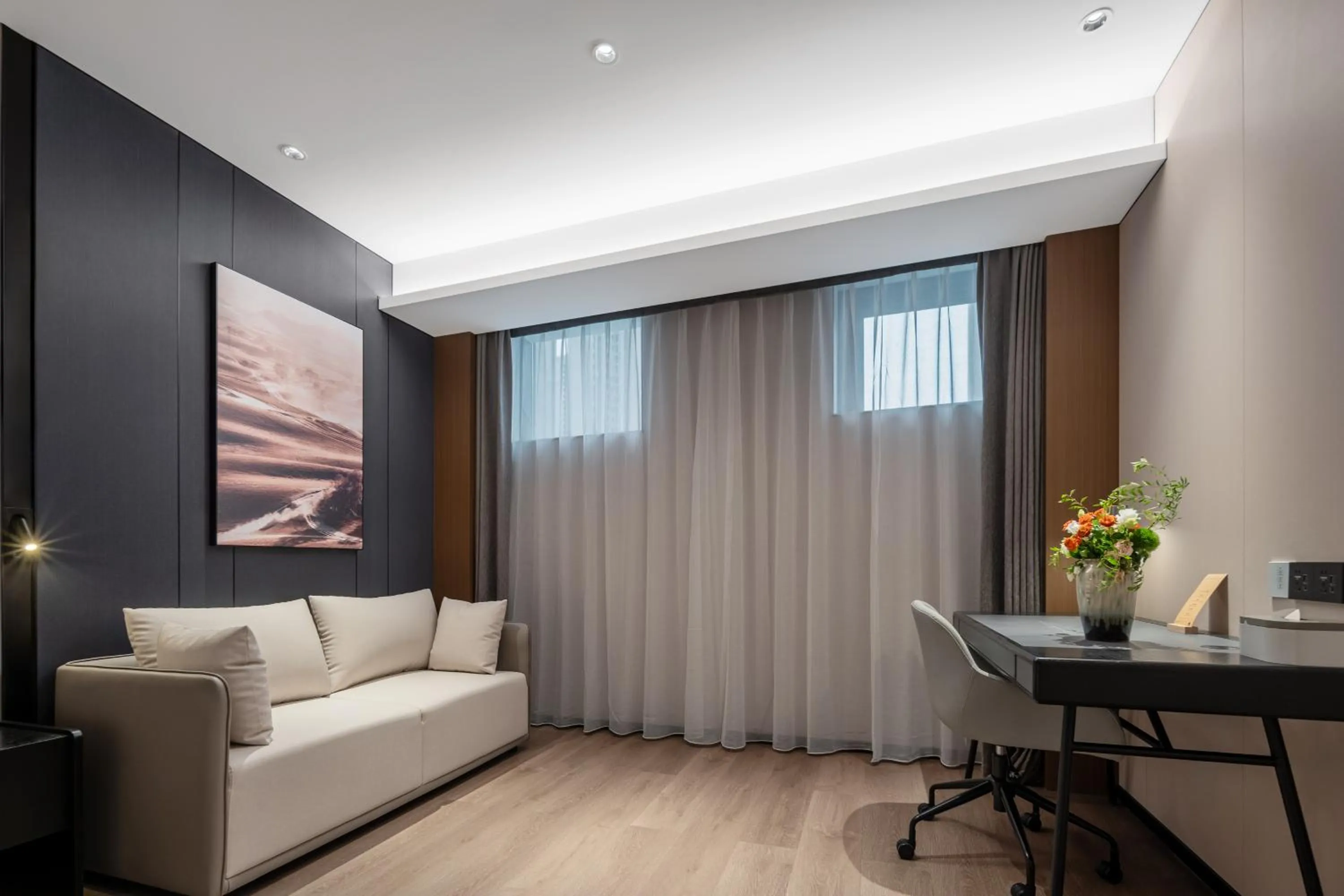 Seating area in Atour Hotel Chongqing Jiangbei Airport Huanshan Park