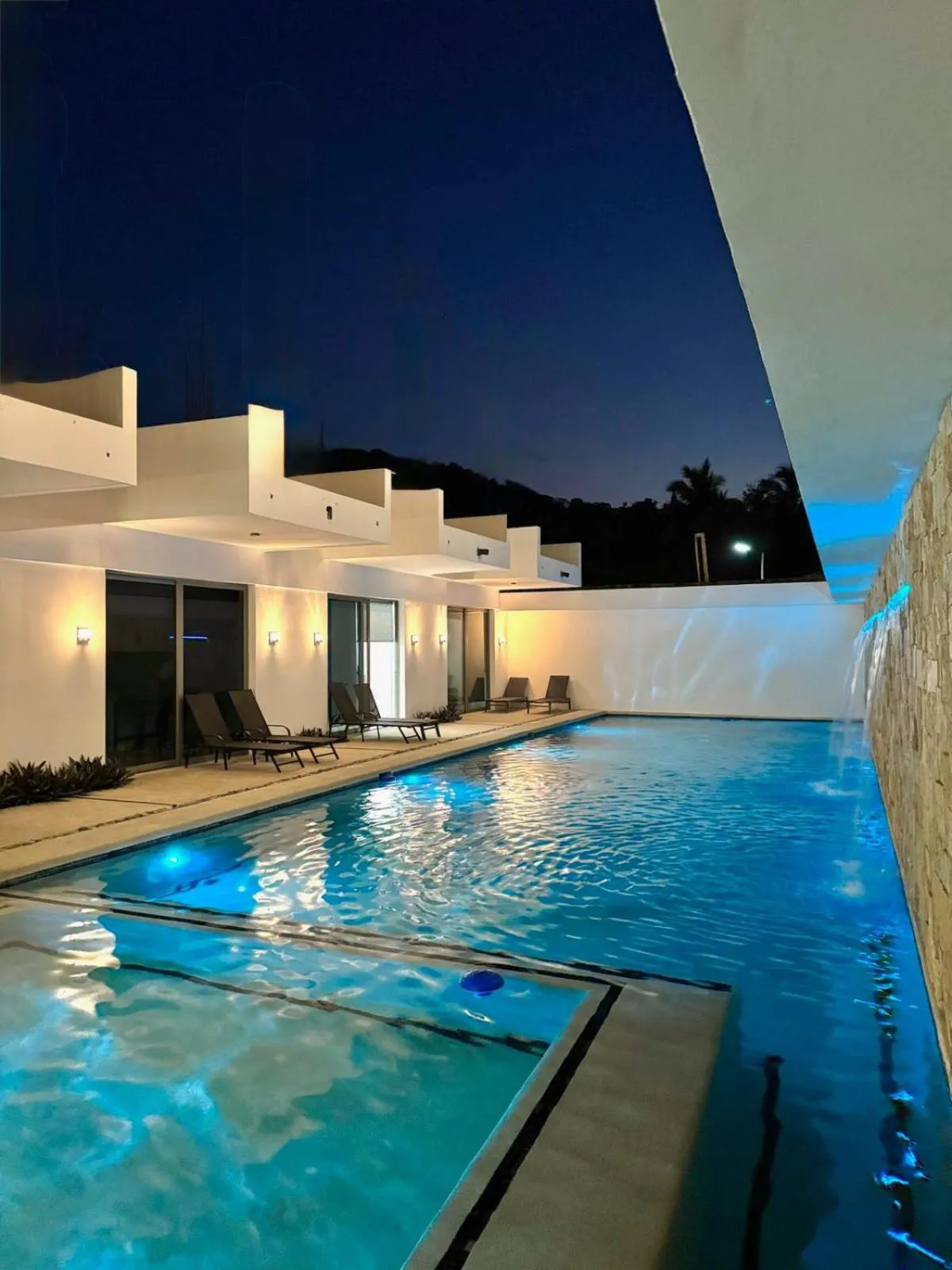 Property building in Safiro Suites Guayabitos Apartments - Adults Only