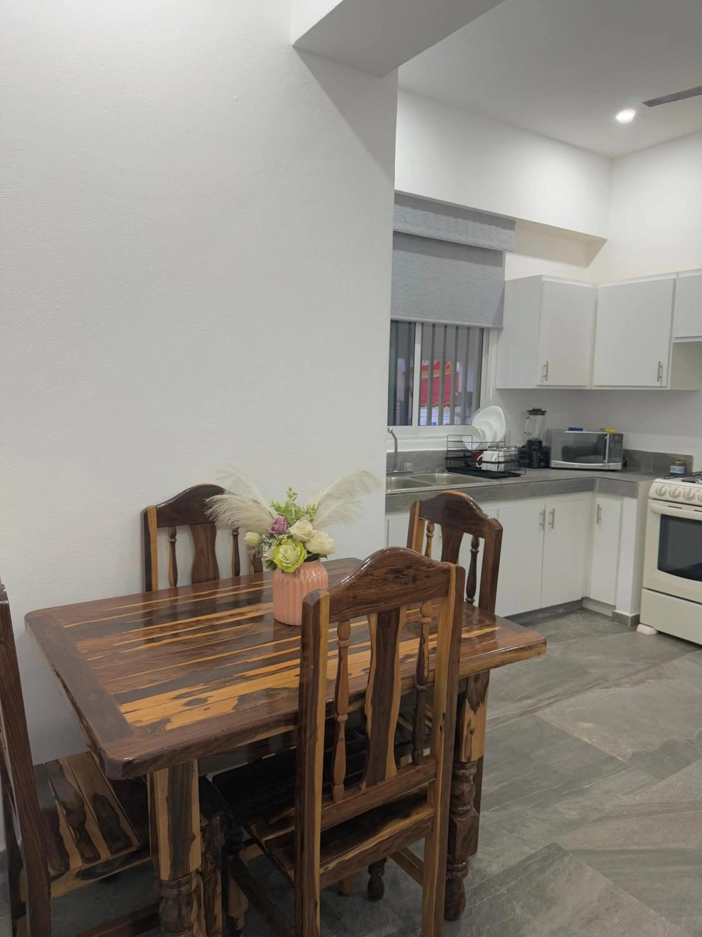 Dining area in Safiro Suites Guayabitos Apartments - Adults Only