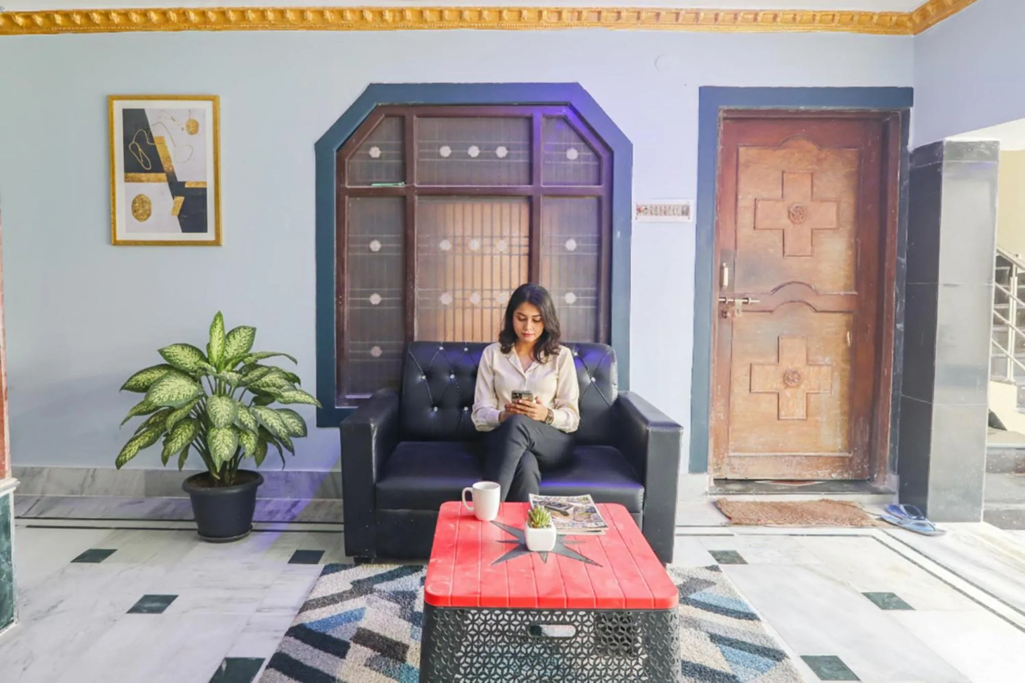 FabHotel Awadh Inn