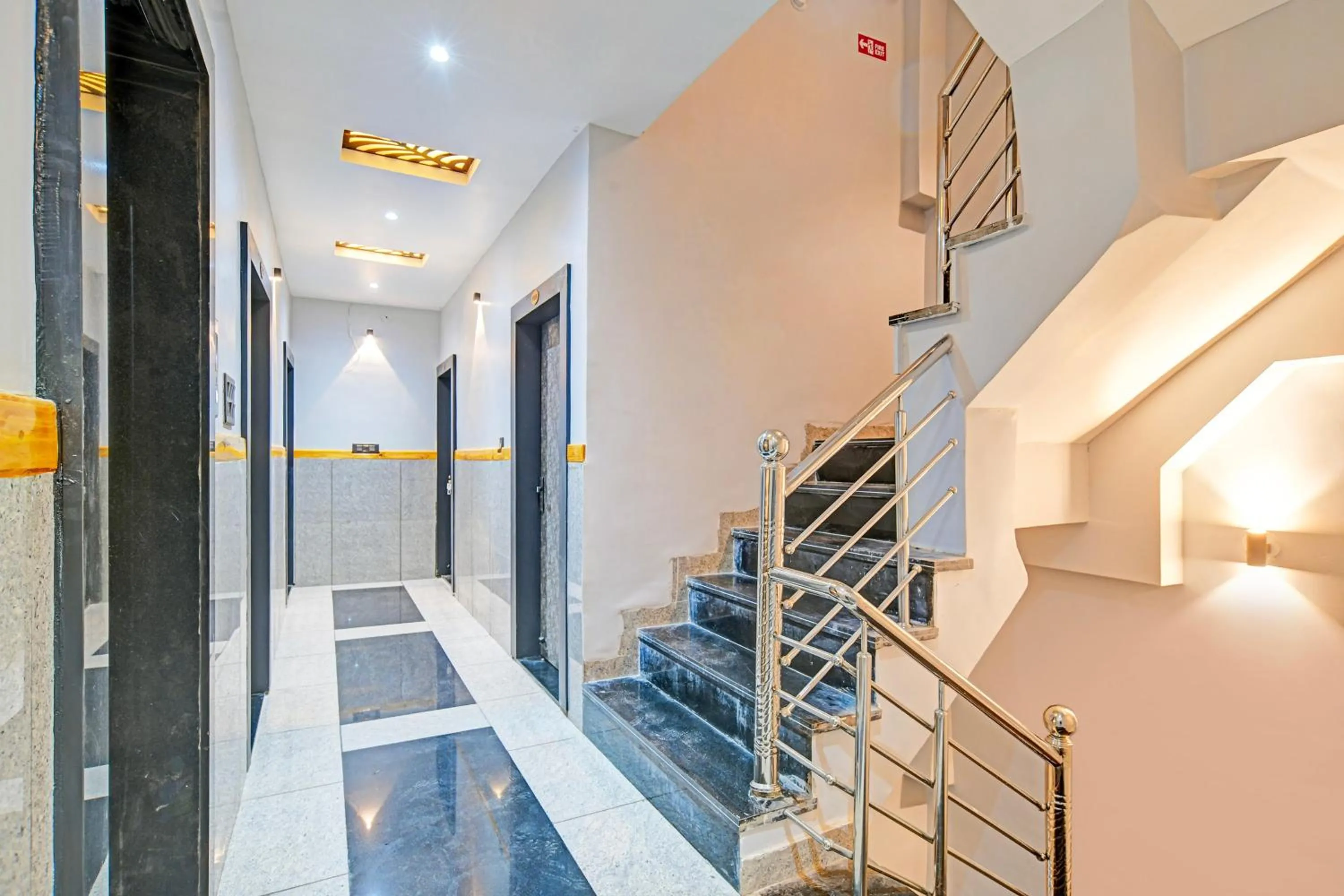 Lobby or reception in Collection O Mahakal Formerly Maharana Pratap