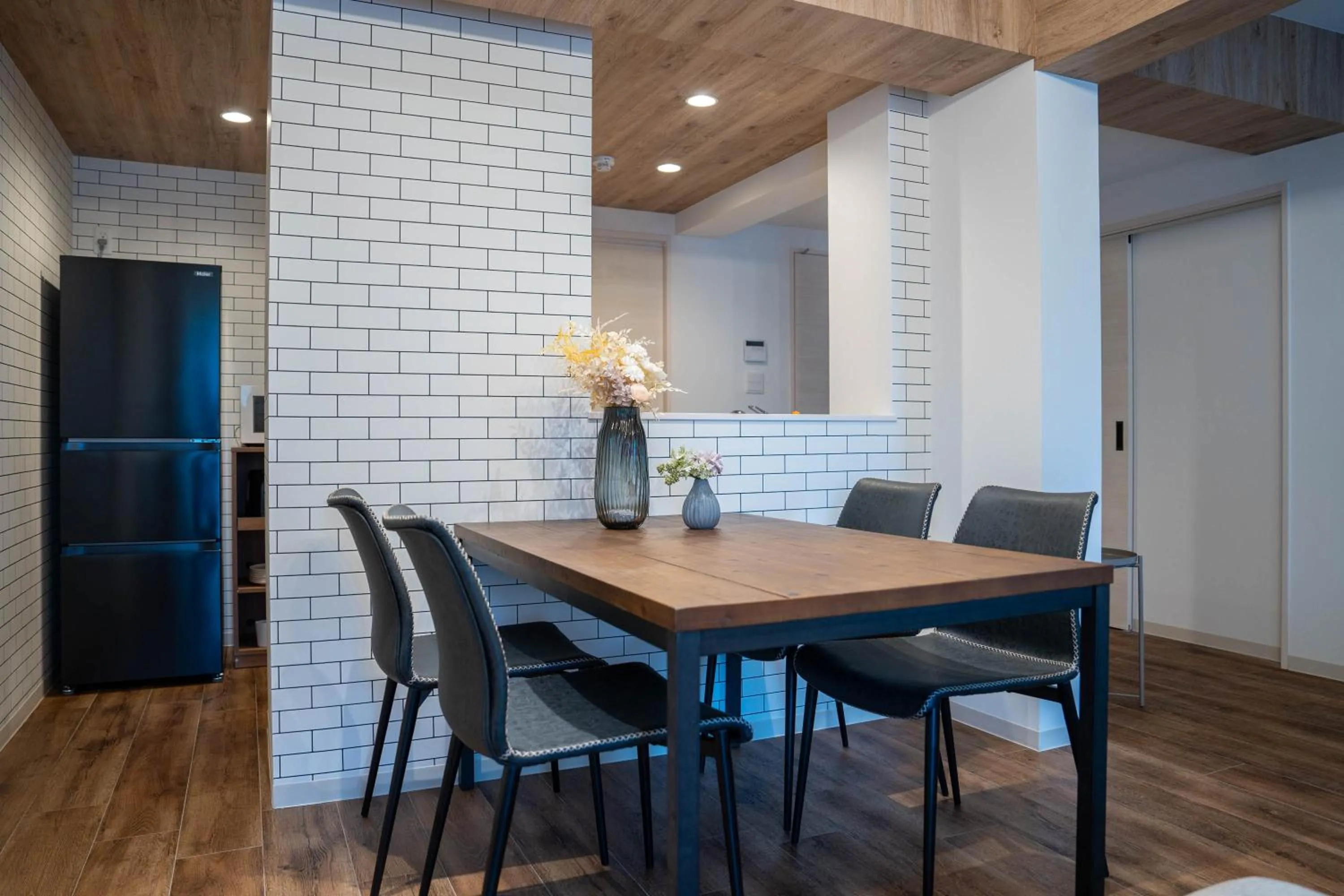 Dining area in Zabo Hills 305