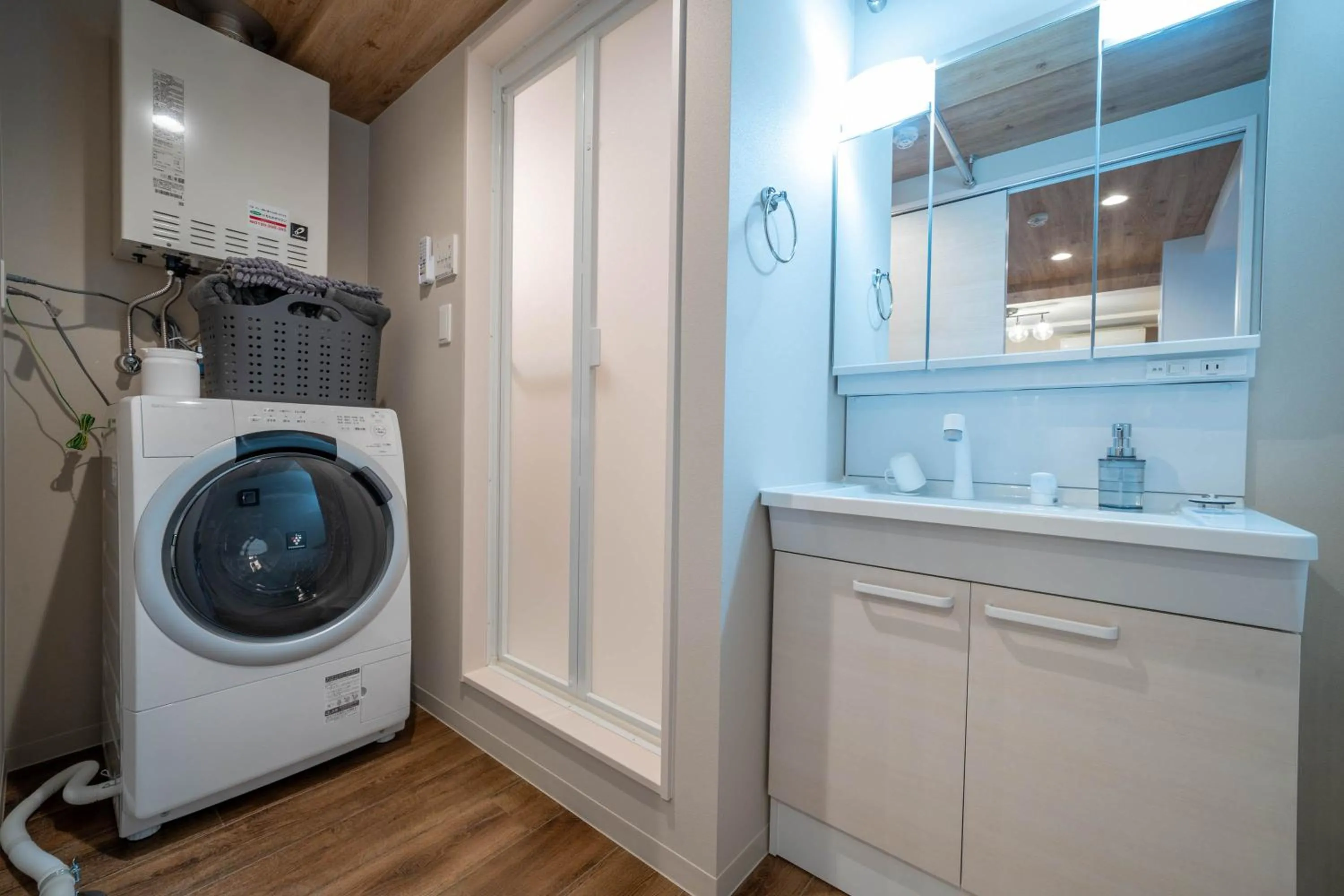 washing machine in Zabo Hills 305