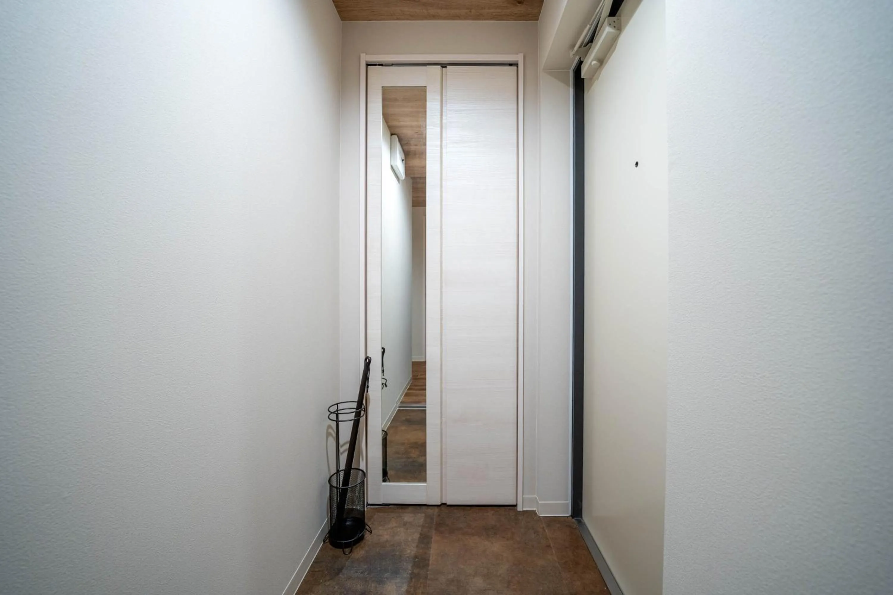 Facade/entrance in Zabo Hills 305