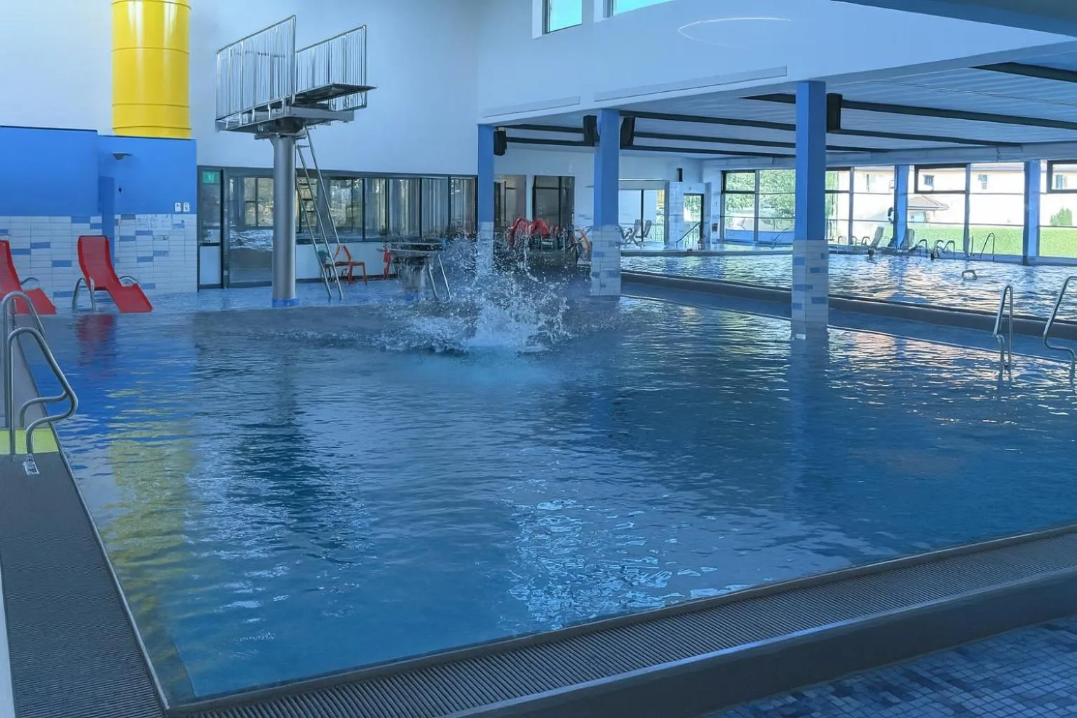 Swimming pool in Hotel Touric