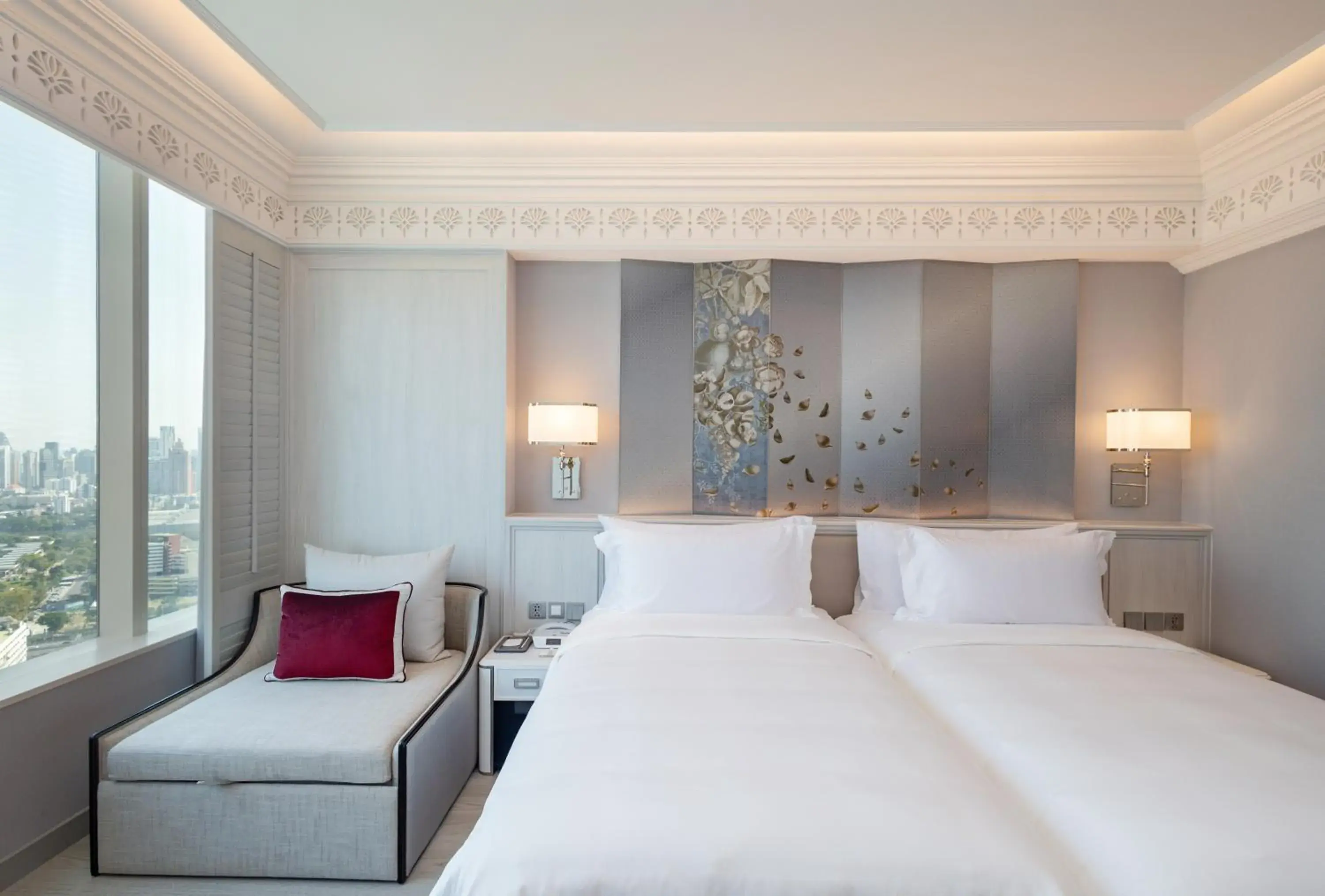 Executive Suite Twin with Onsen Pass in Grande Centre Point Lumphini Bangkok Executive Suite Twin with Onsen Pass in Grande Centre Point Lumphini Bangkok