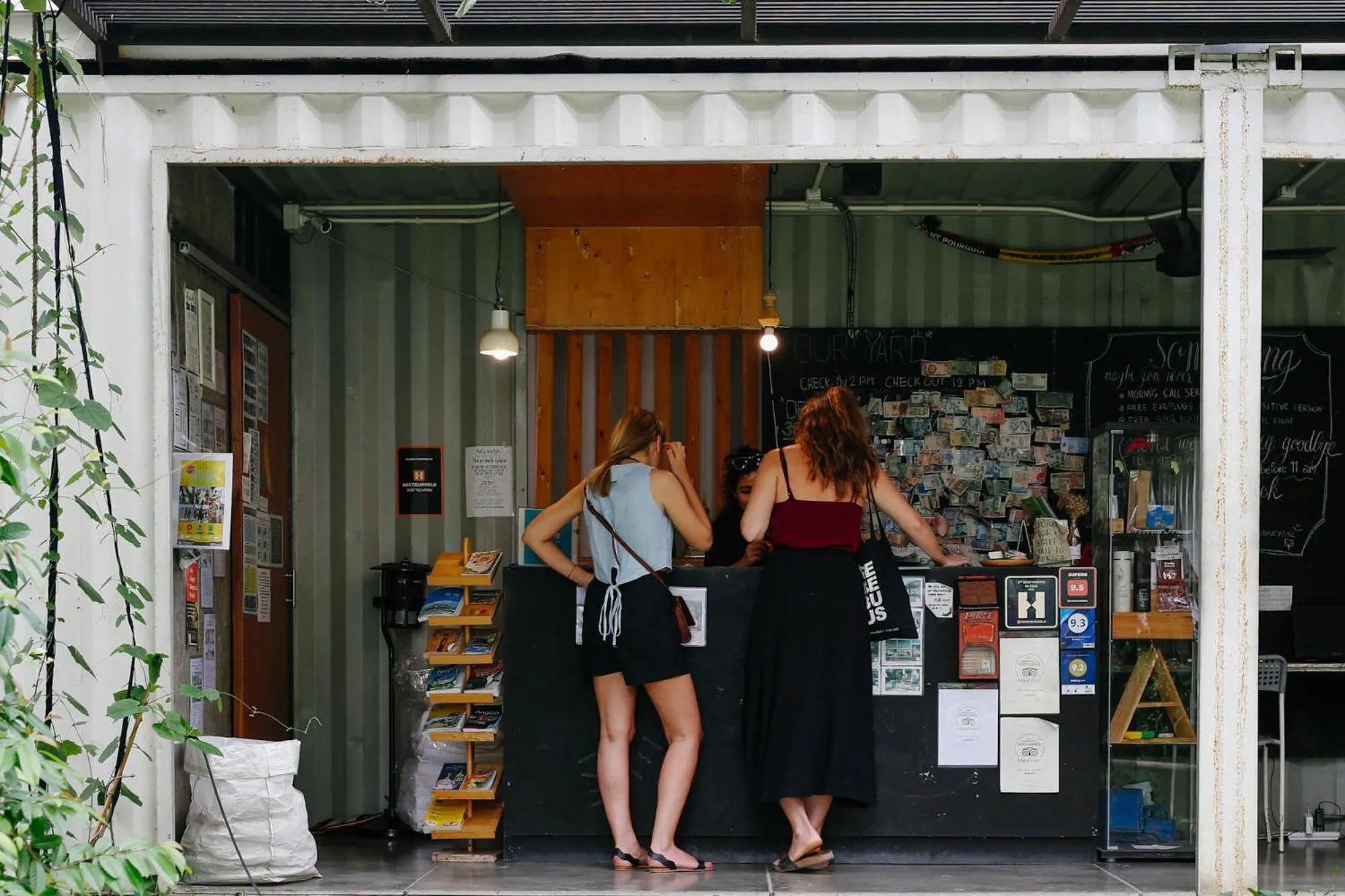 Lobby or reception in The Yard Bangkok Hostel