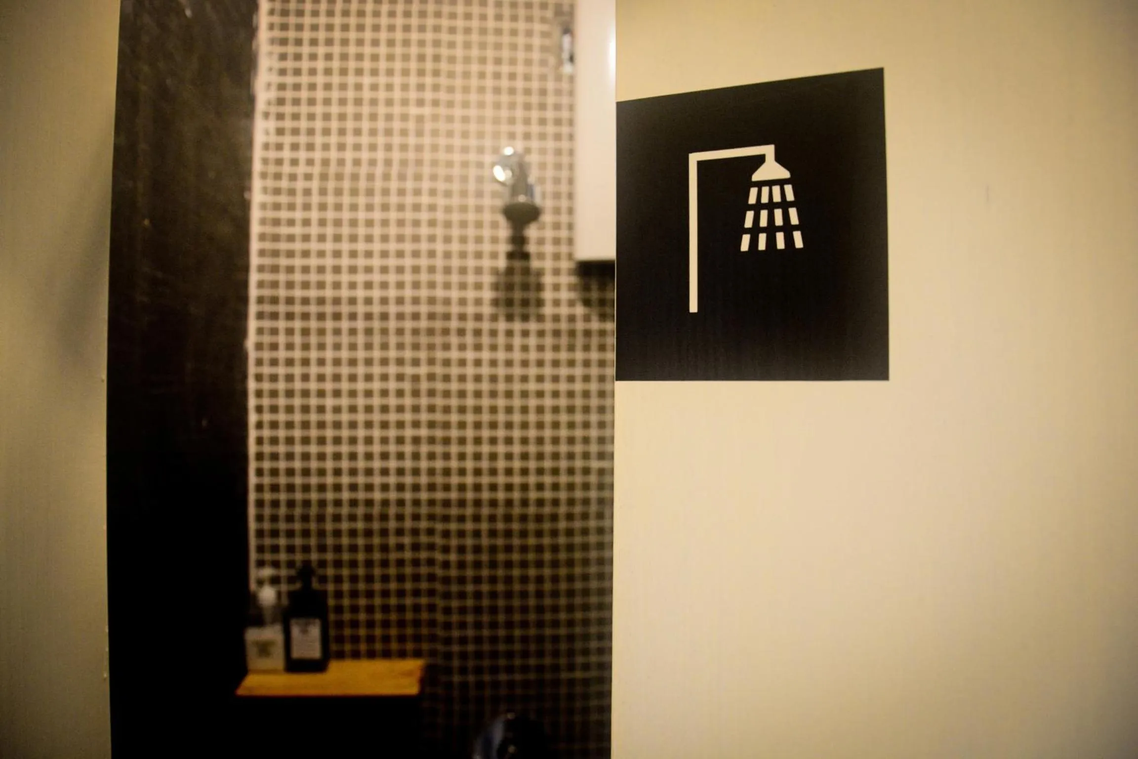 Bathroom in The Yard Bangkok Hostel