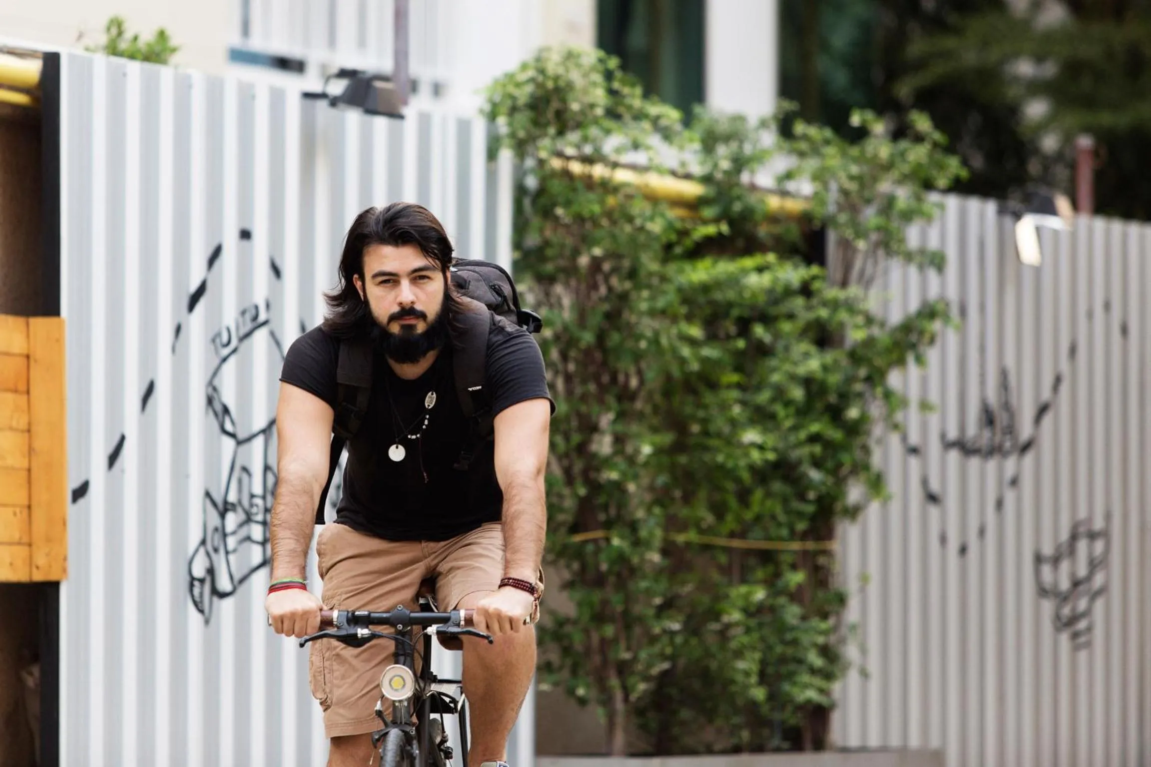 Day in The Yard Bangkok Hostel