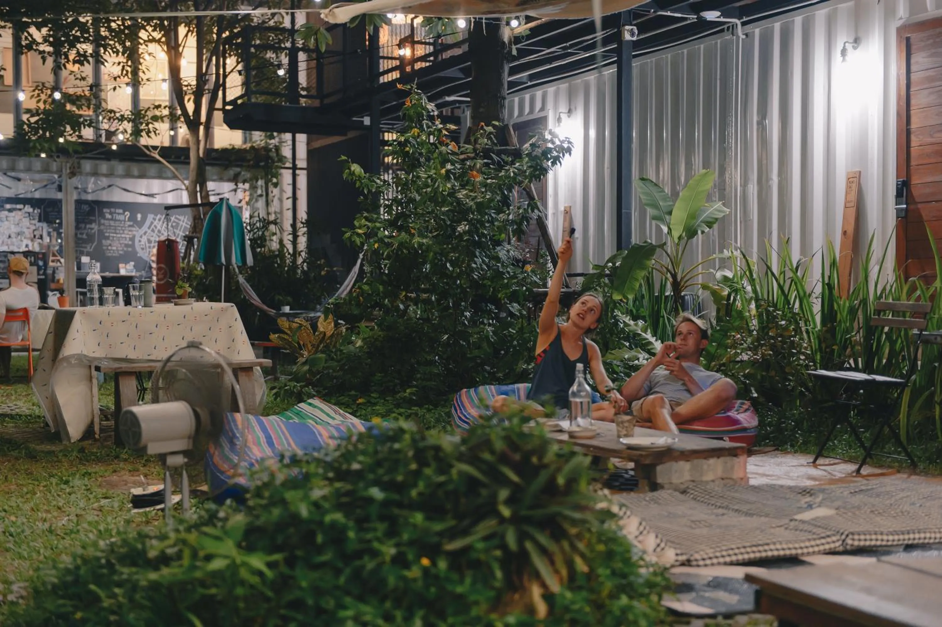 Garden in The Yard Bangkok Hostel