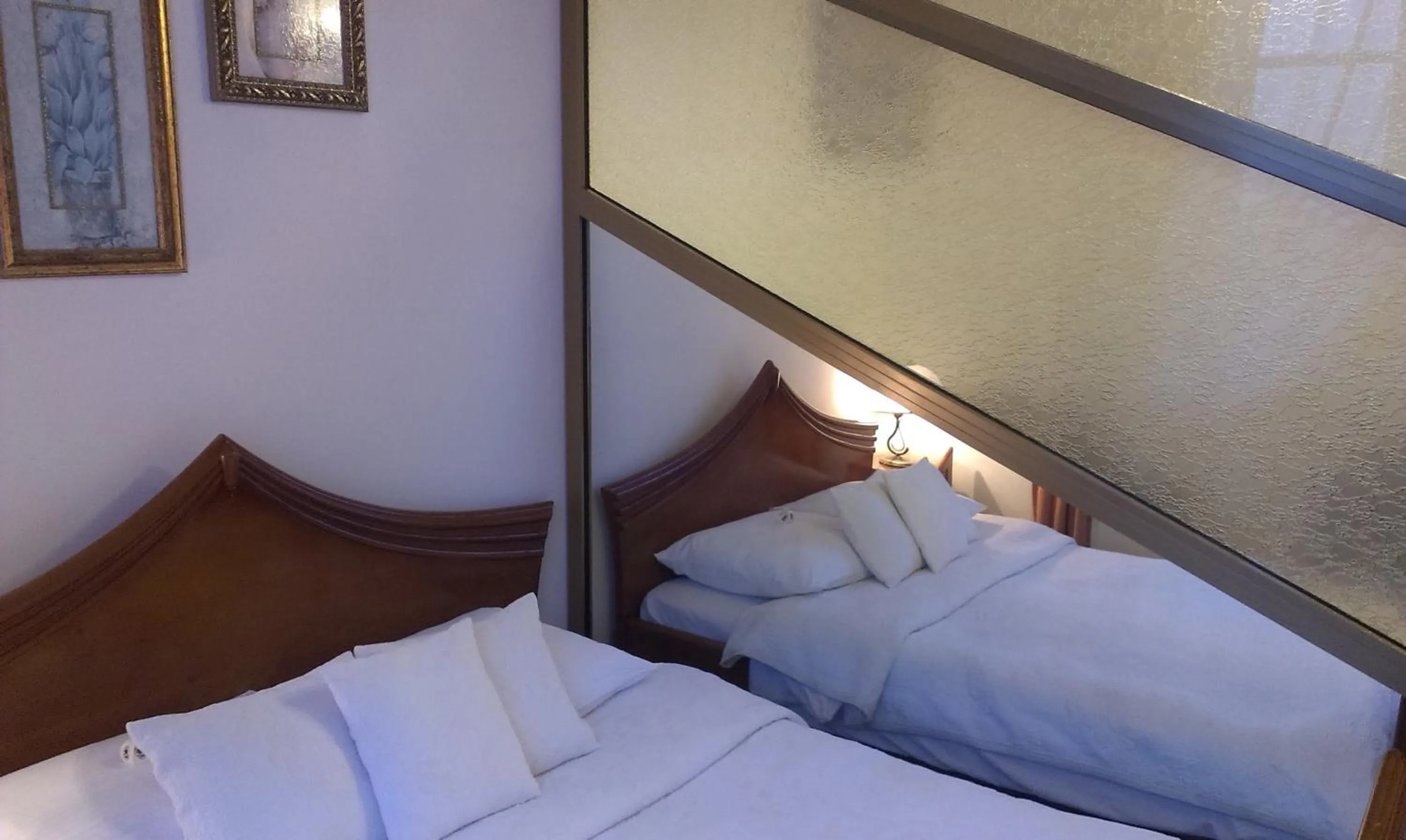 Bed in Hotel Bristol