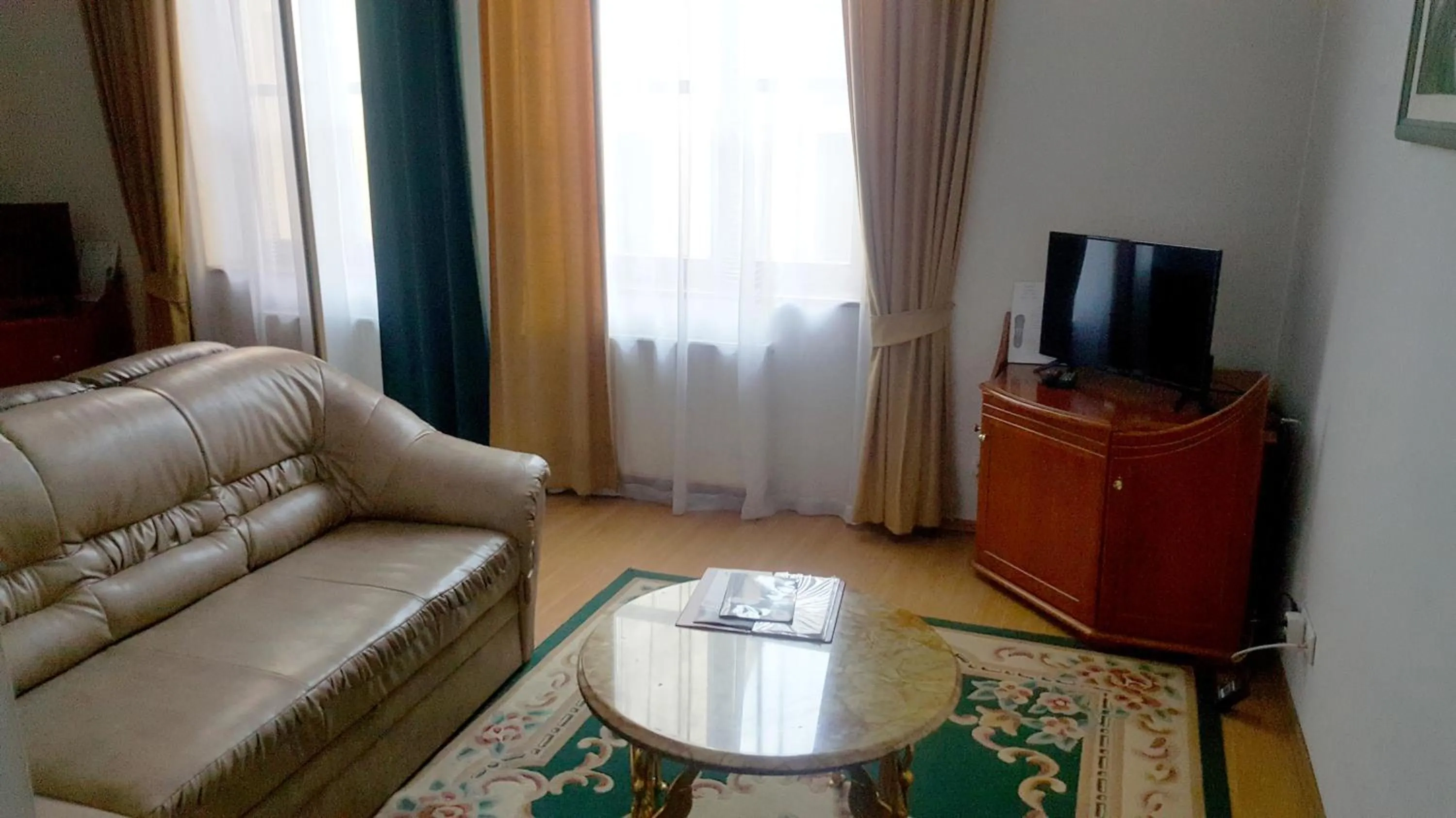 Living room in Hotel Bristol