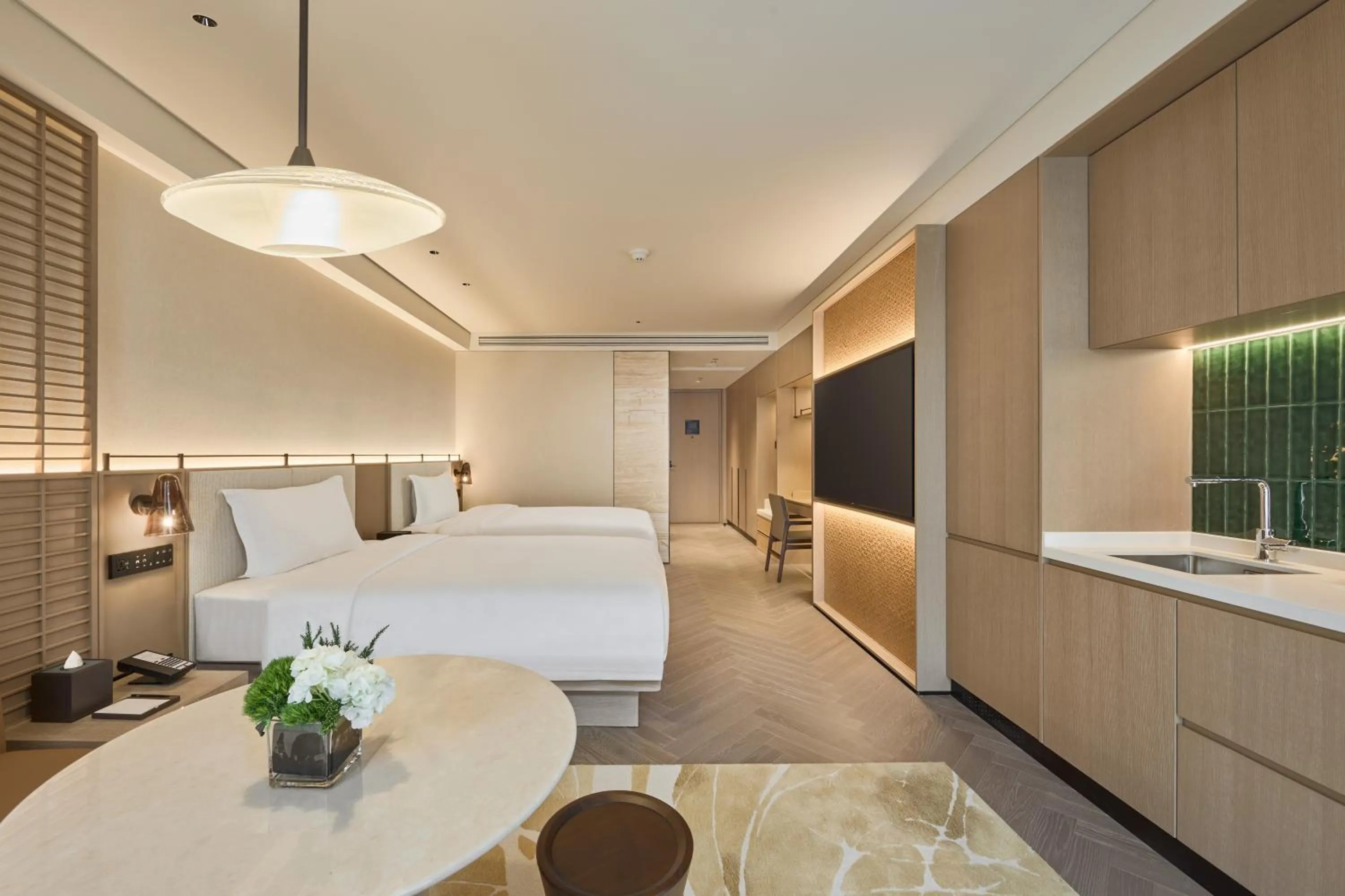 Photo of the whole room, Bed in Ming Hotel Nanjing - MGallery Collection