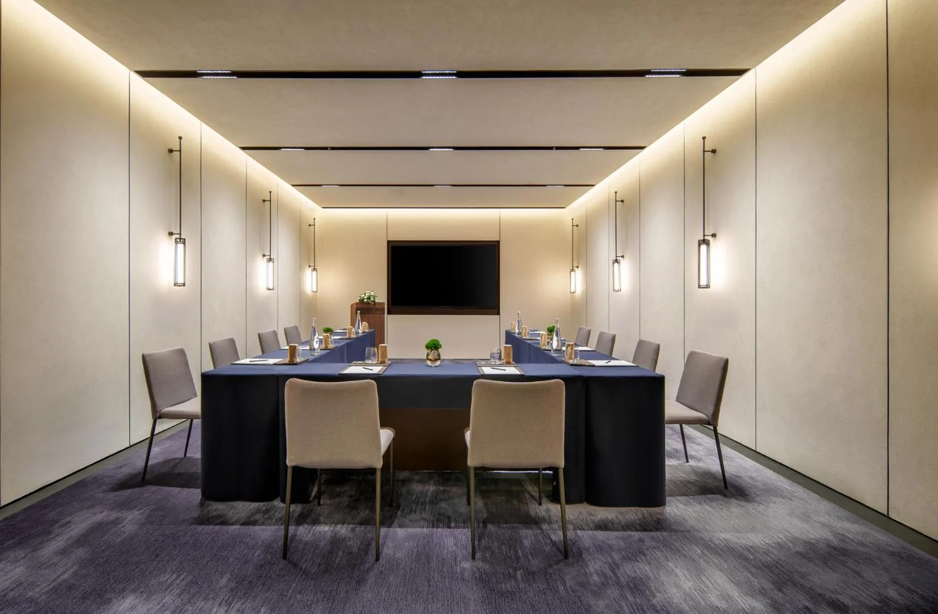Meeting/conference room in Ming Hotel Nanjing - MGallery Collection