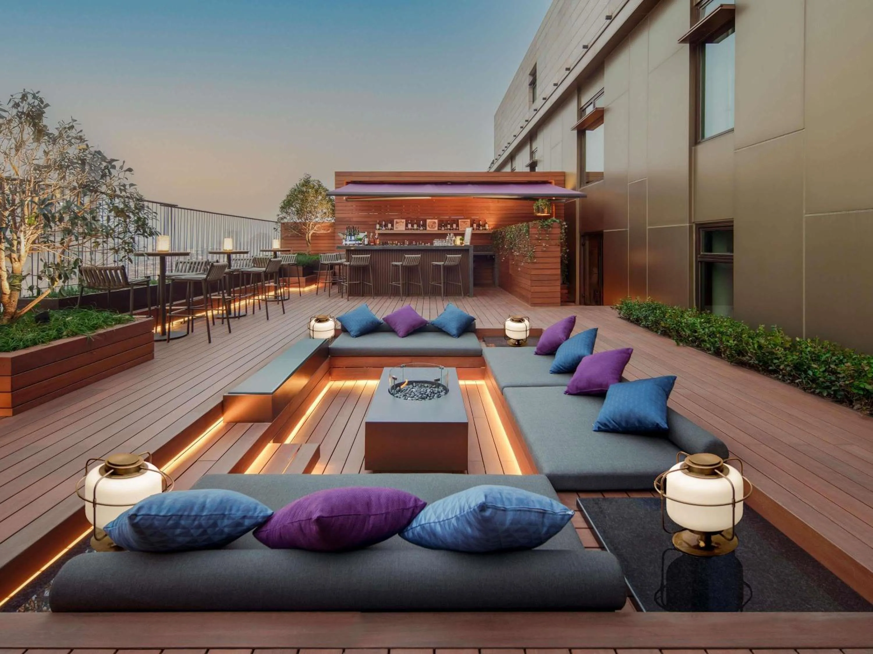 Lounge or bar in Ming Hotel Nanjing - MGallery Collection