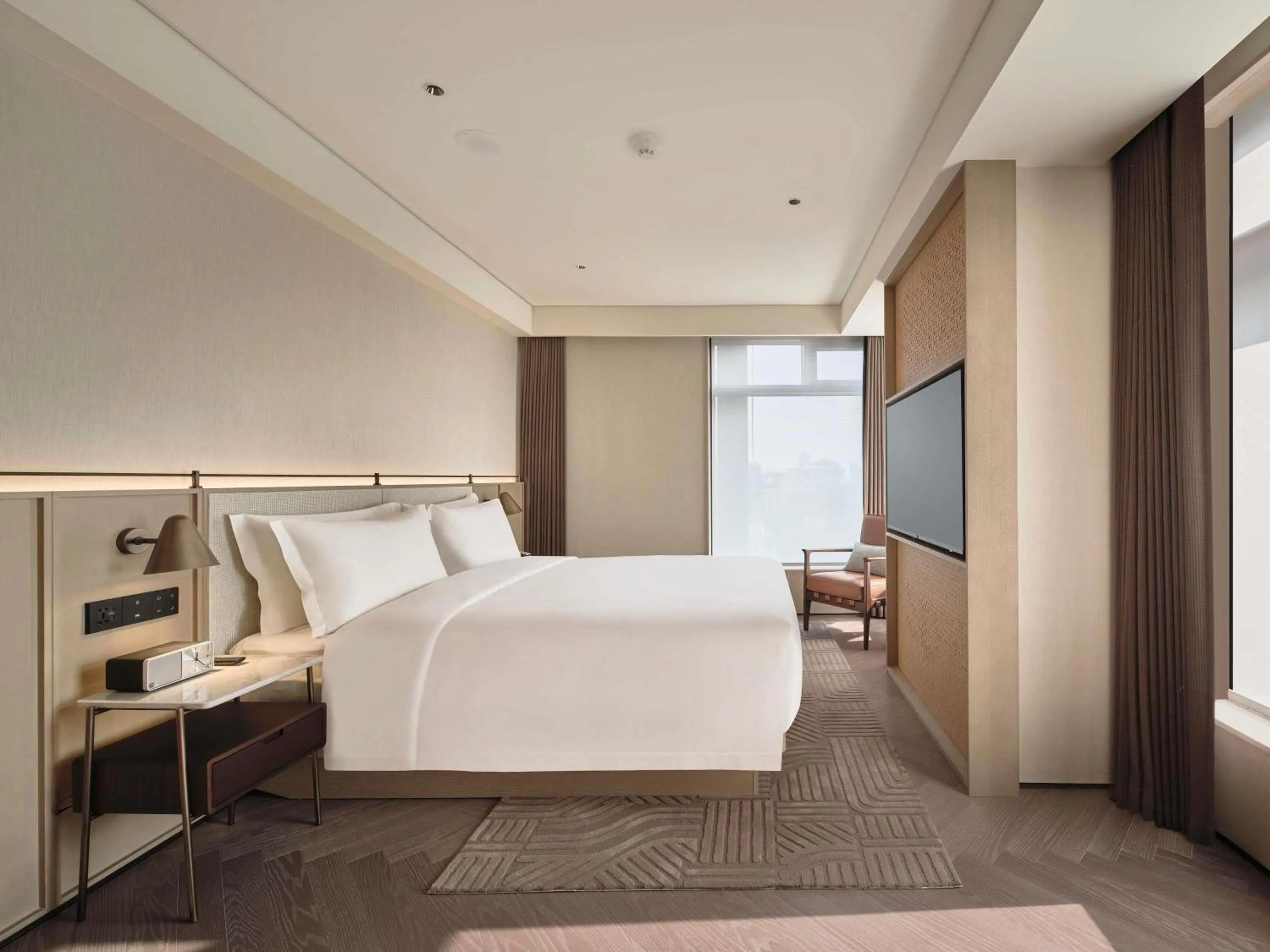 Bedroom, Bed in Ming Hotel Nanjing - MGallery Collection