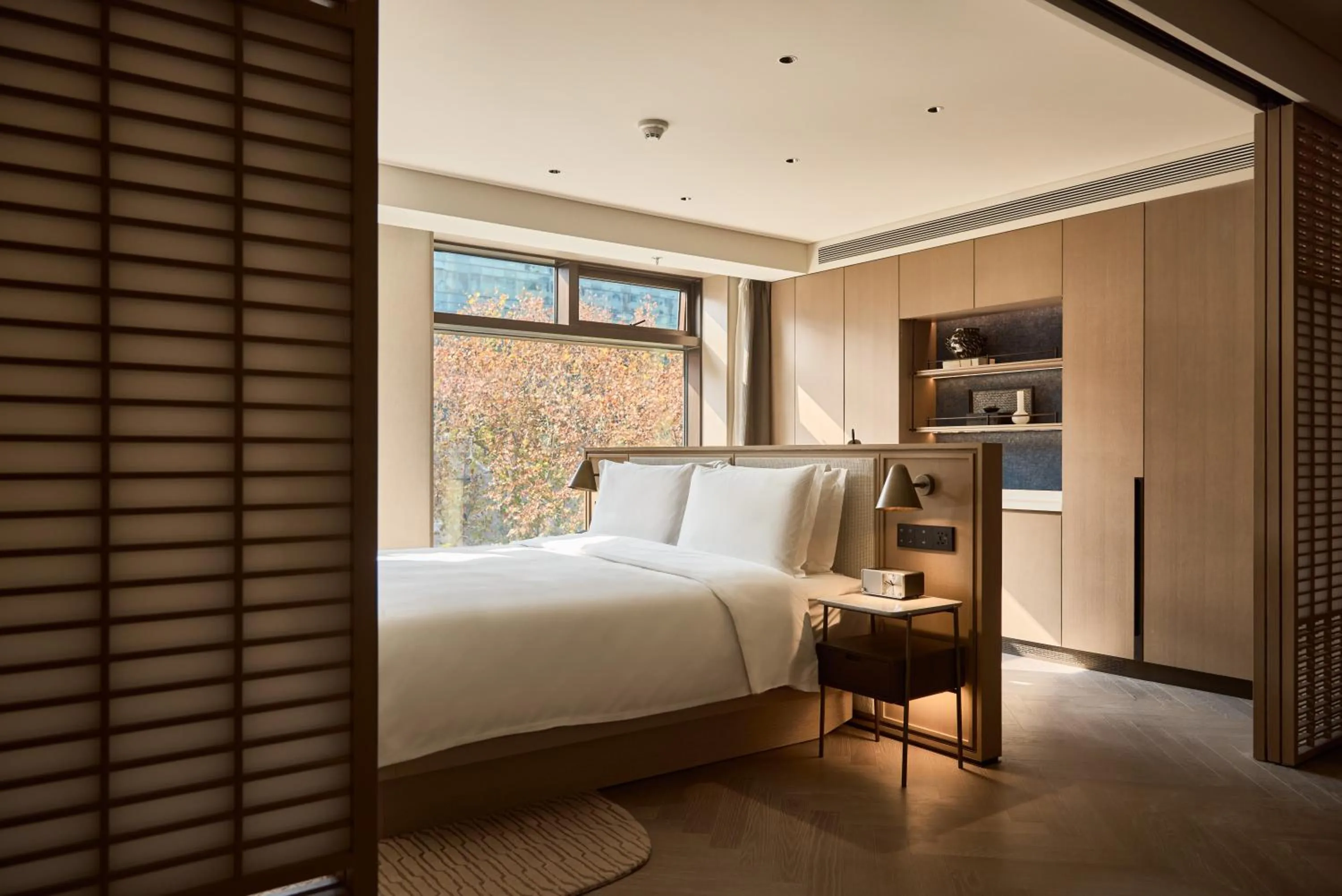 Kitchen or kitchenette, Bed in Ming Hotel Nanjing - MGallery Collection