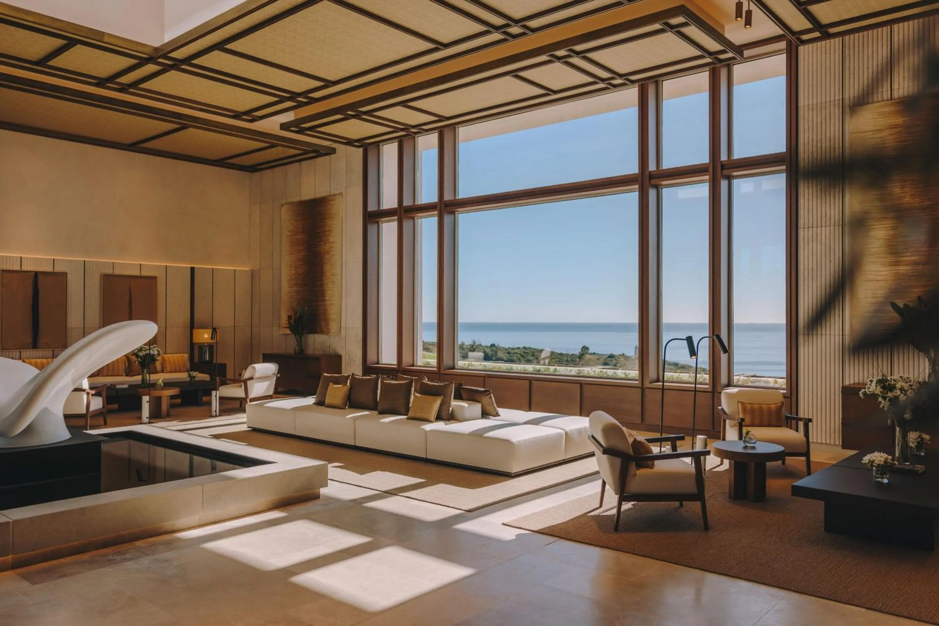 Lobby or reception, Bed in Fairmont La Hacienda Costa del Sol