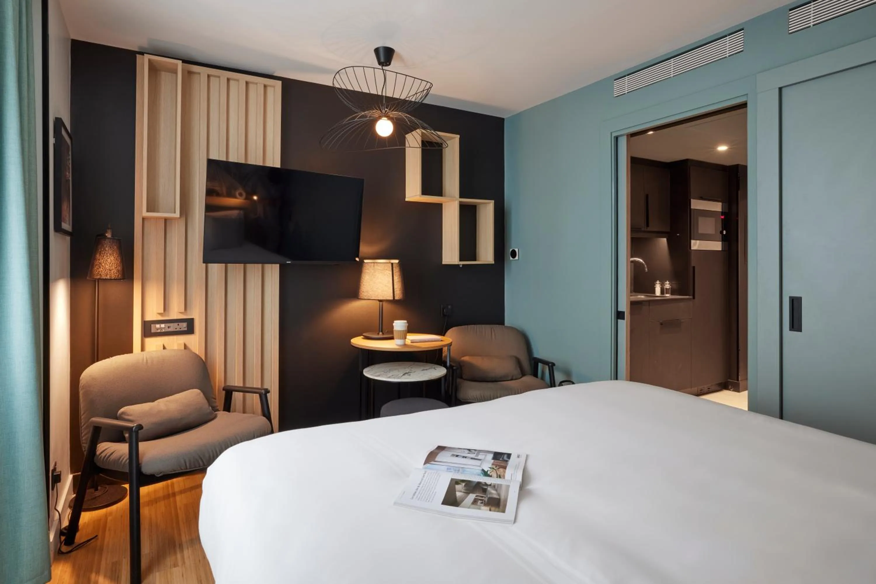 Bed in Aparthotel Adagio London City East