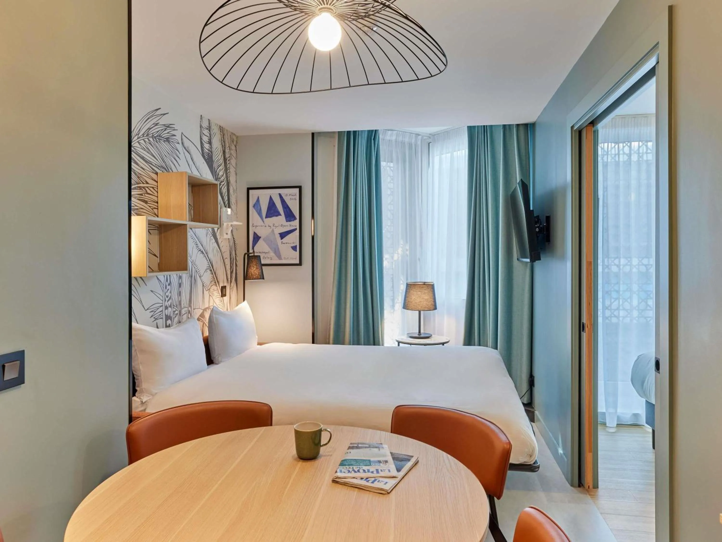 Bedroom, Bed in Aparthotel Adagio London City East