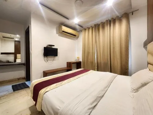 Hotel A-10 International