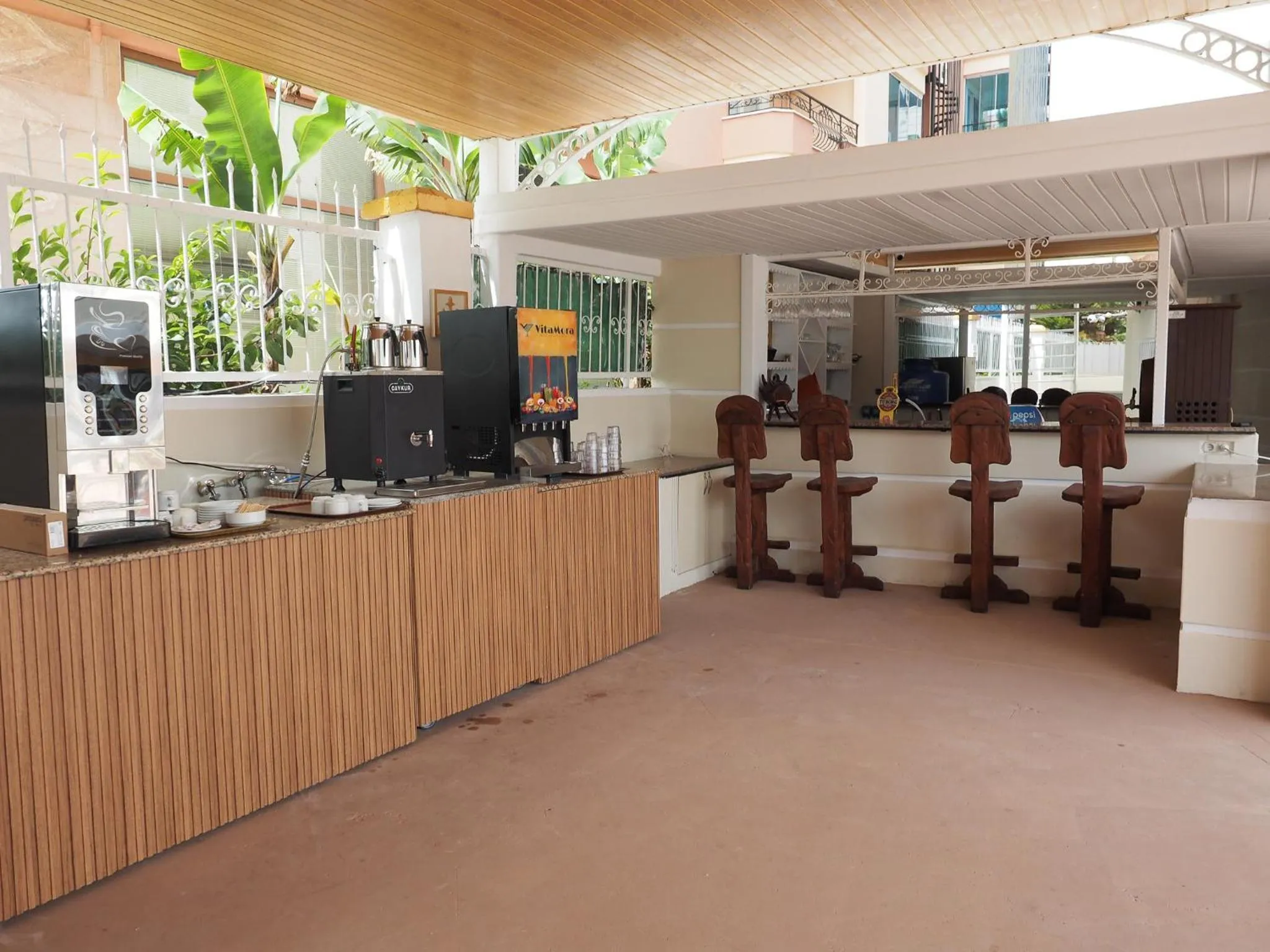 Lounge or bar in SUN FIRE BEACH Hotel