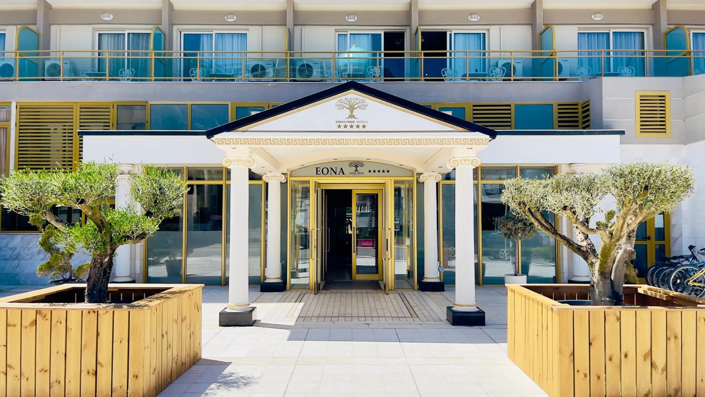 Property building in EONA BEACH RESORT by Greek Pride