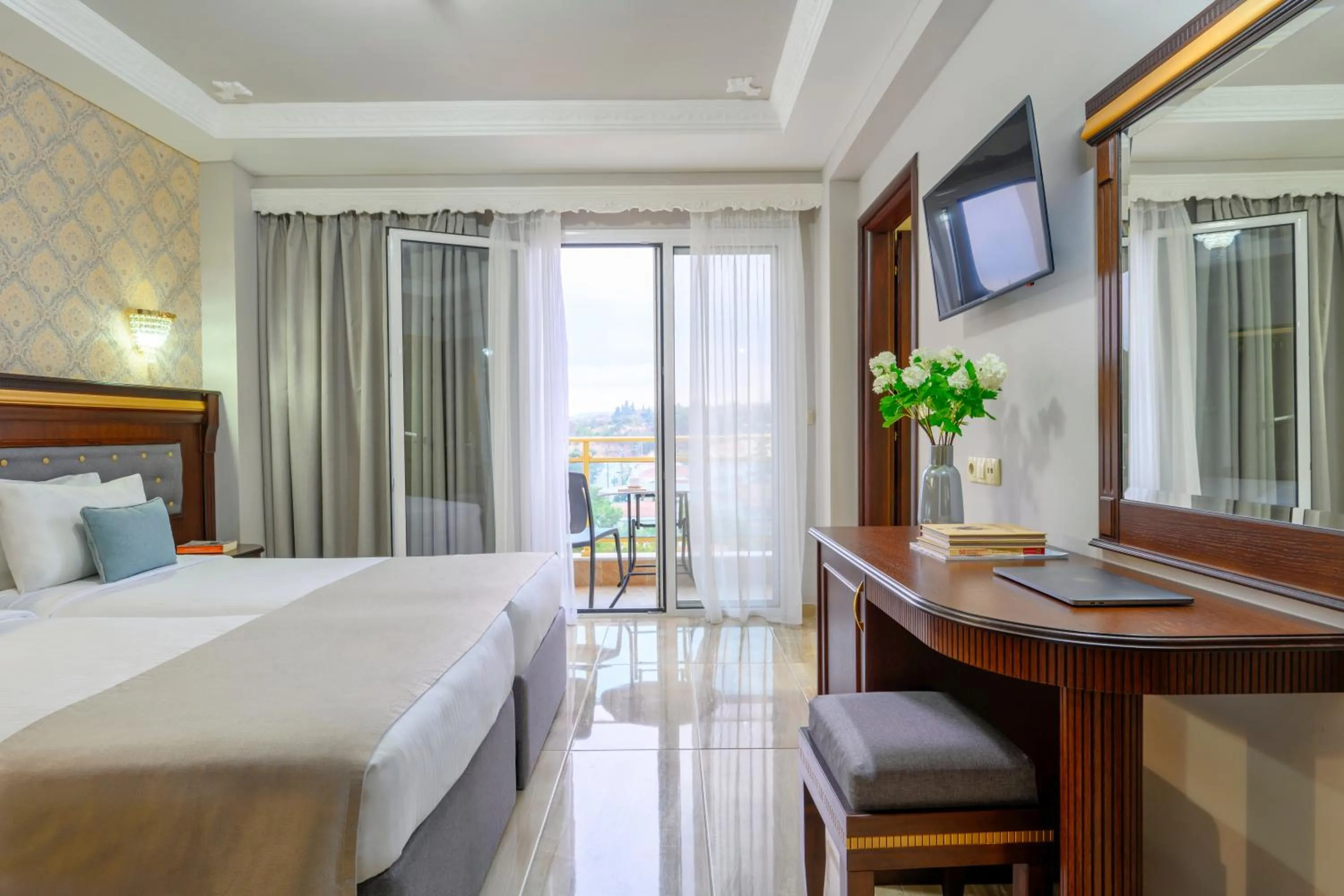 Bed in EONA BEACH RESORT by Greek Pride