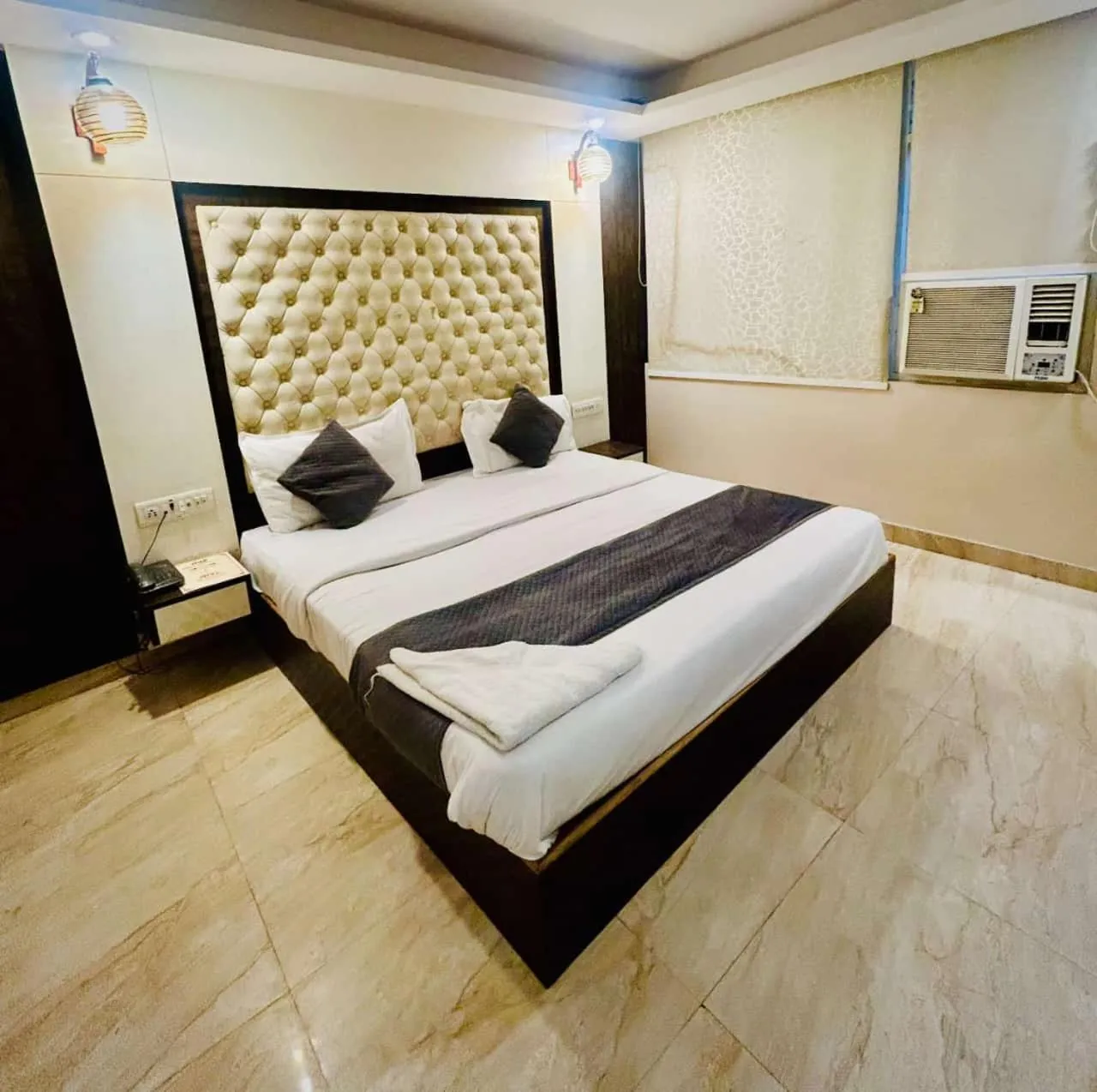 Bed in Hotel Airport City