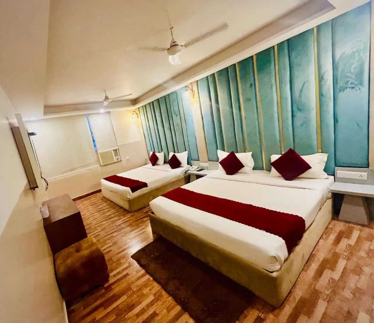 Bed in Hotel Airport City