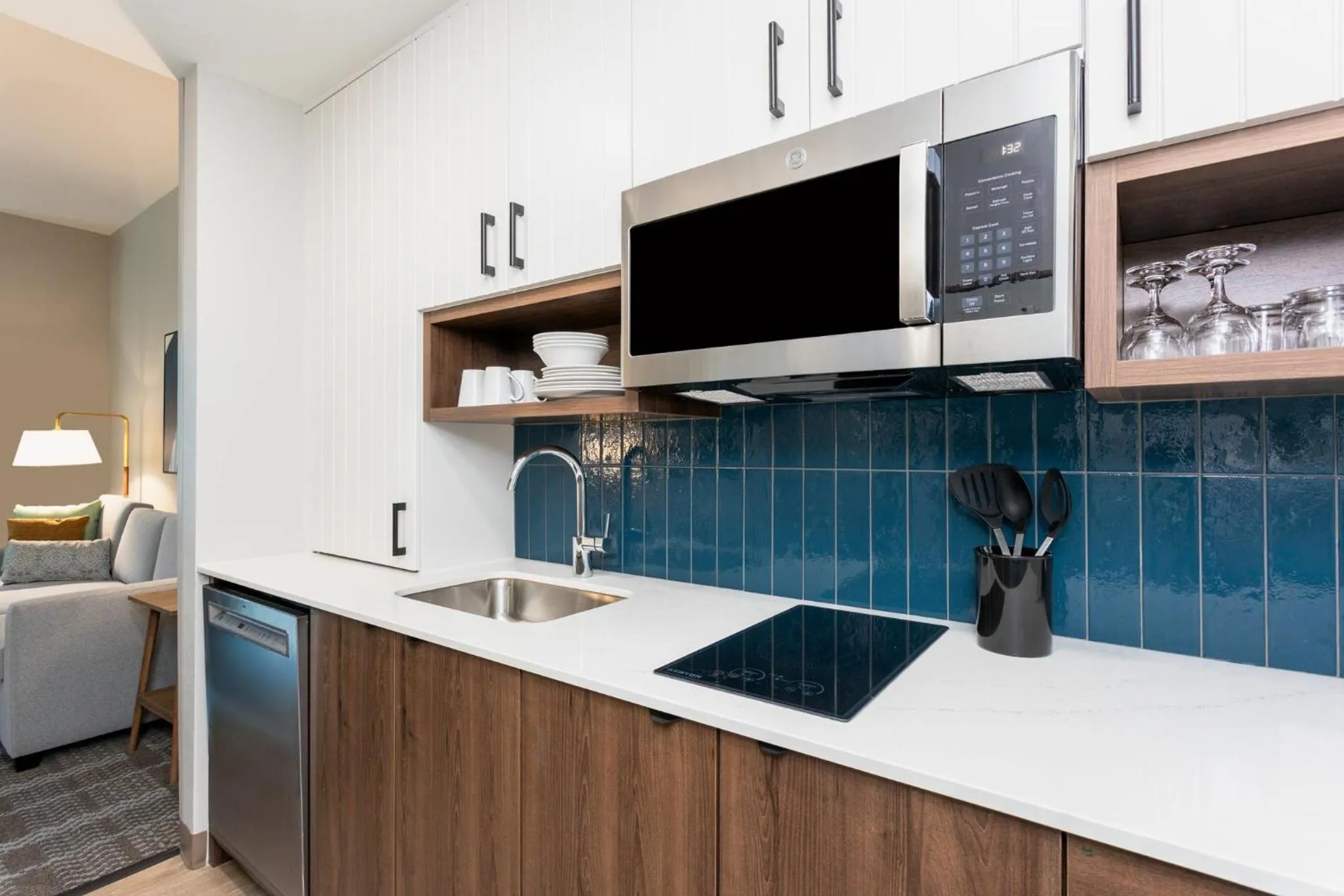 Bedroom in Staybridge Suites Ocala-near Equestrian-Aquatics by IHG