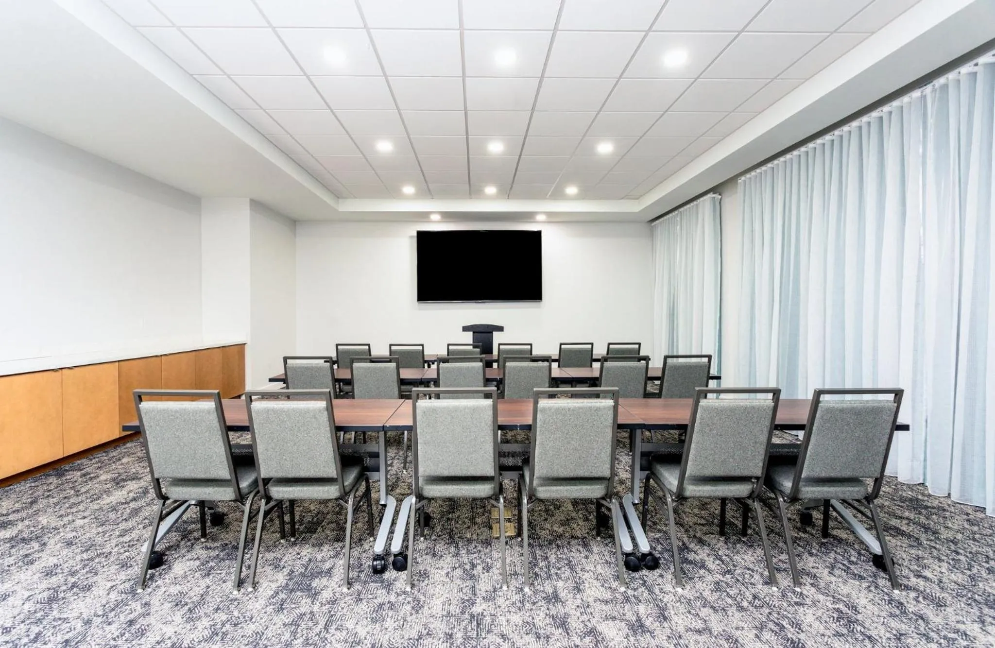 Meeting/conference room in Staybridge Suites Ocala-near Equestrian-Aquatics by IHG