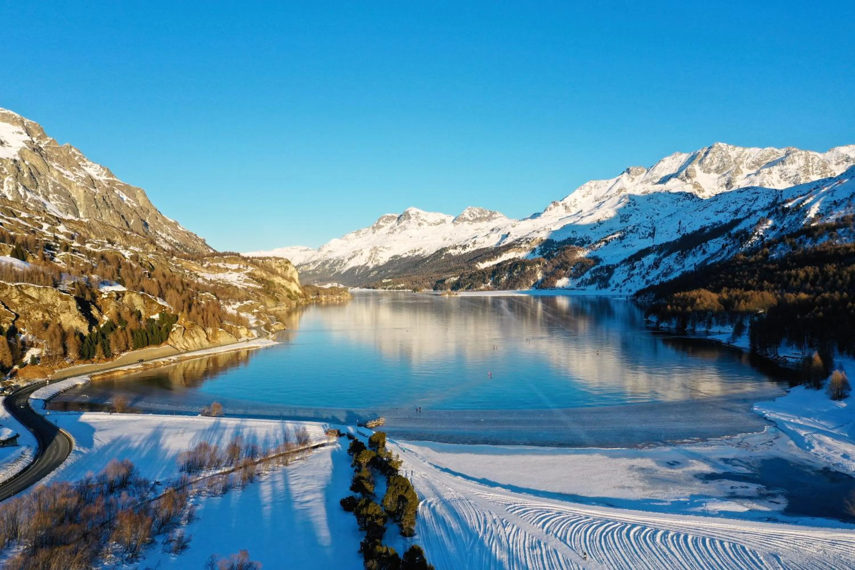 Lake view in Maloja Palace Residence Engadin-St Moritz CO2-Neutral