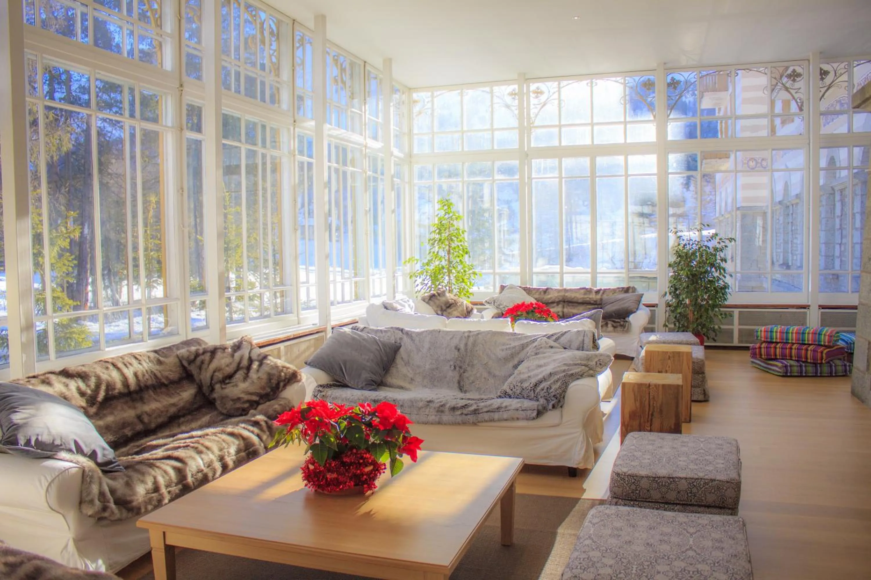 Living room in Maloja Palace Residence Engadin-St Moritz CO2-Neutral