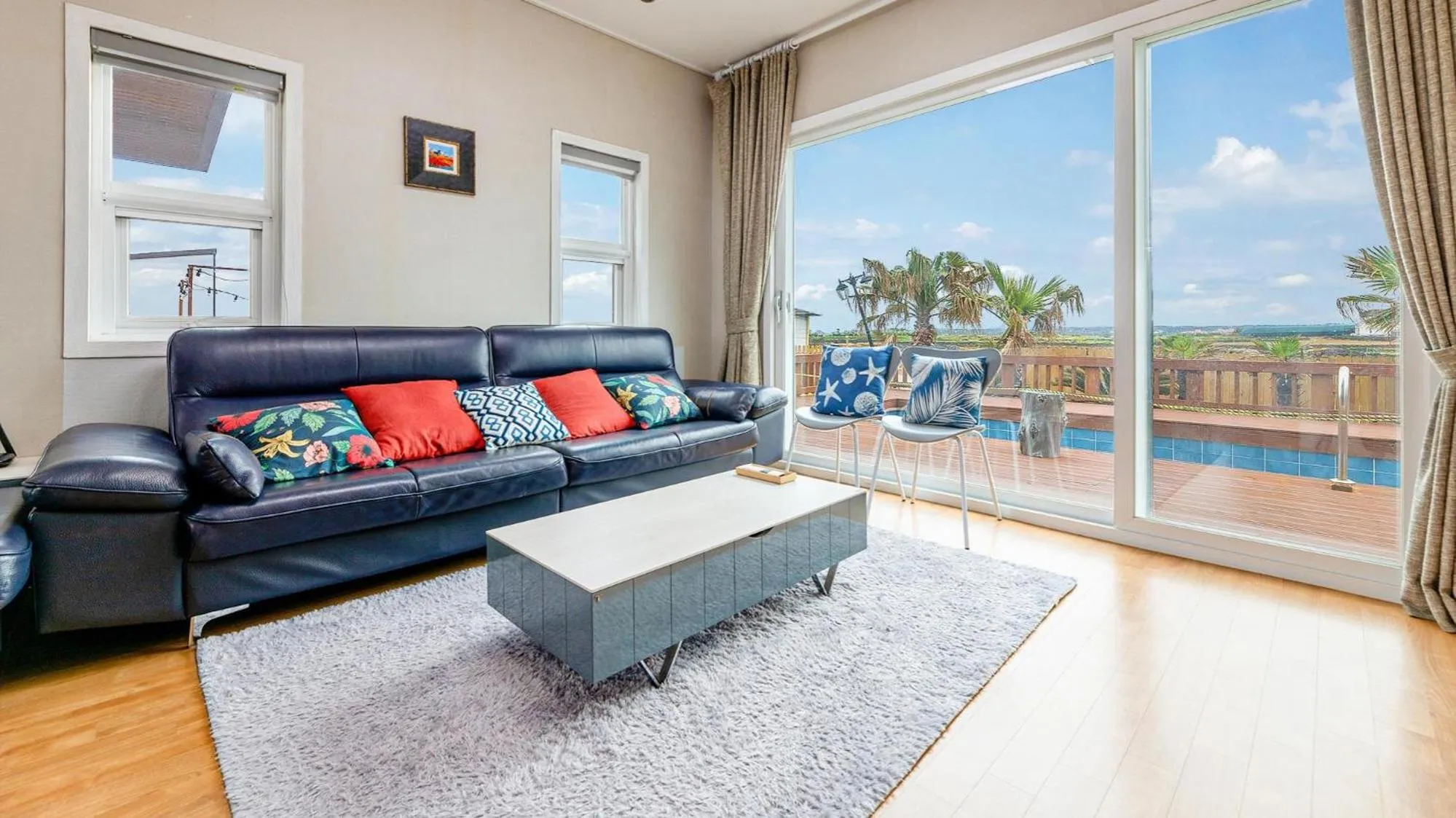 Property building in Jeju Jongdal Private Pension