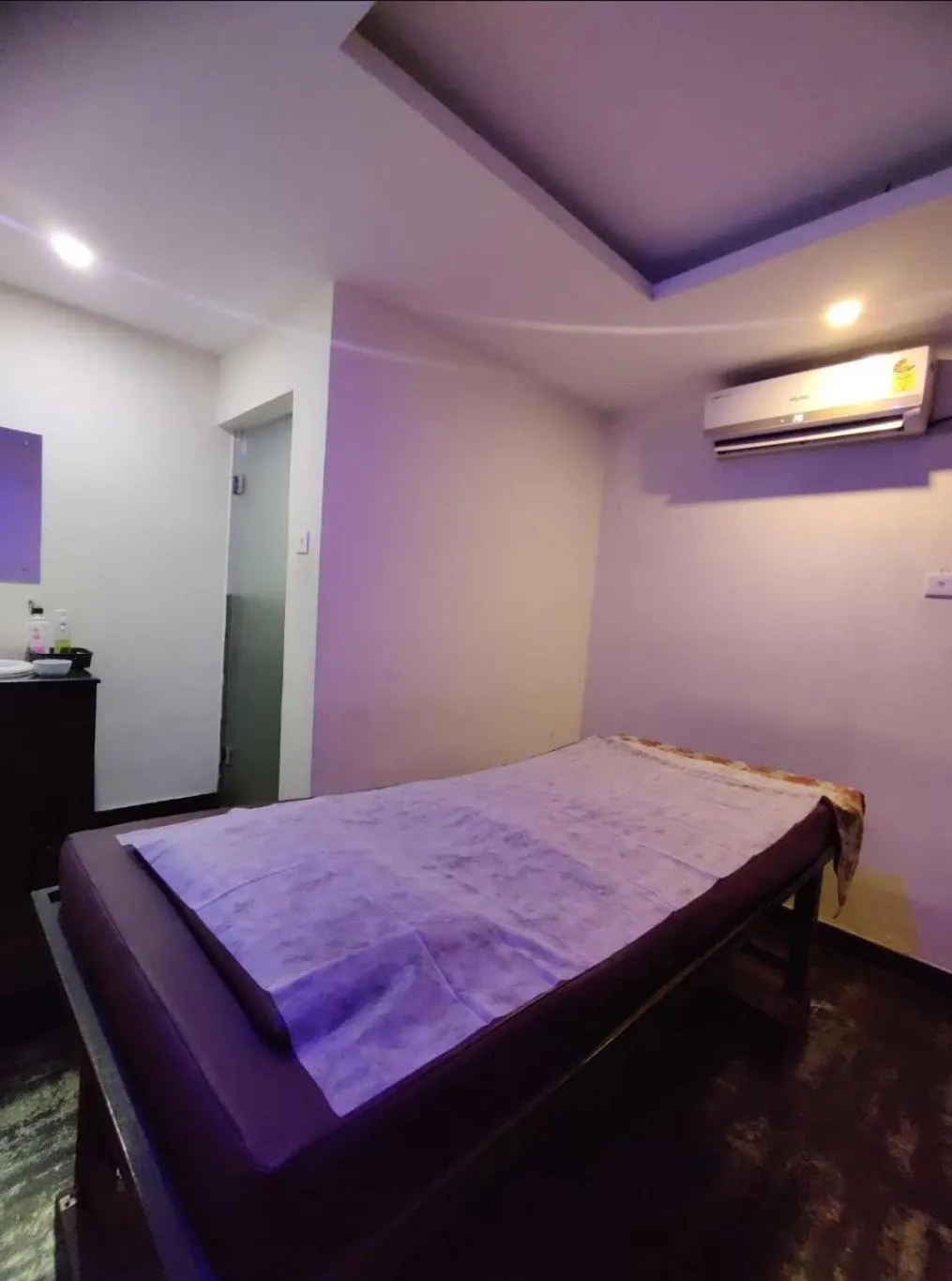 Spa and wellness centre/facilities in Hotel Mahi's Gateway