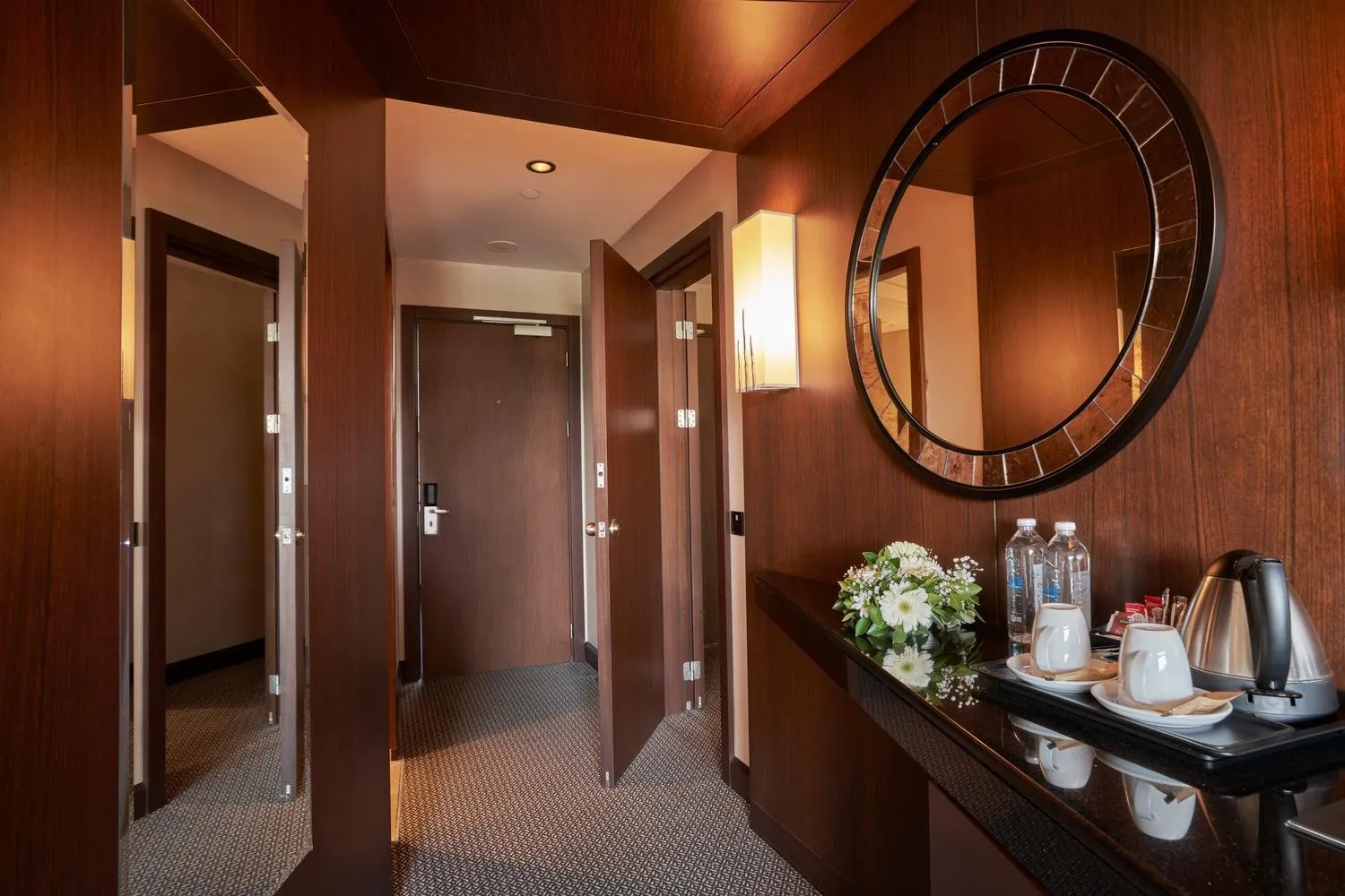 Coffee/tea facilities in Calista Luxury Resort