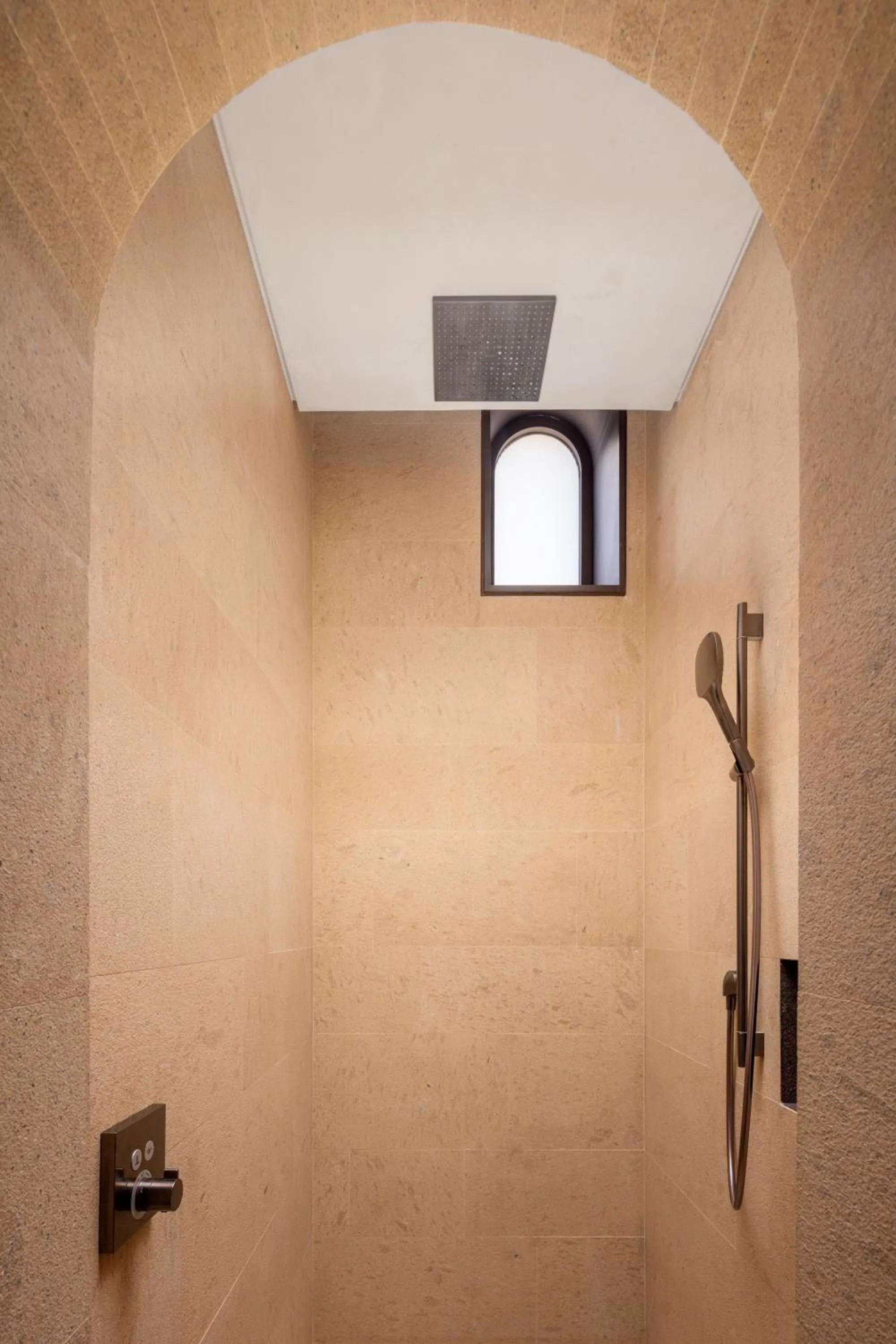 Shower in The Chedi Hegra, AlUla