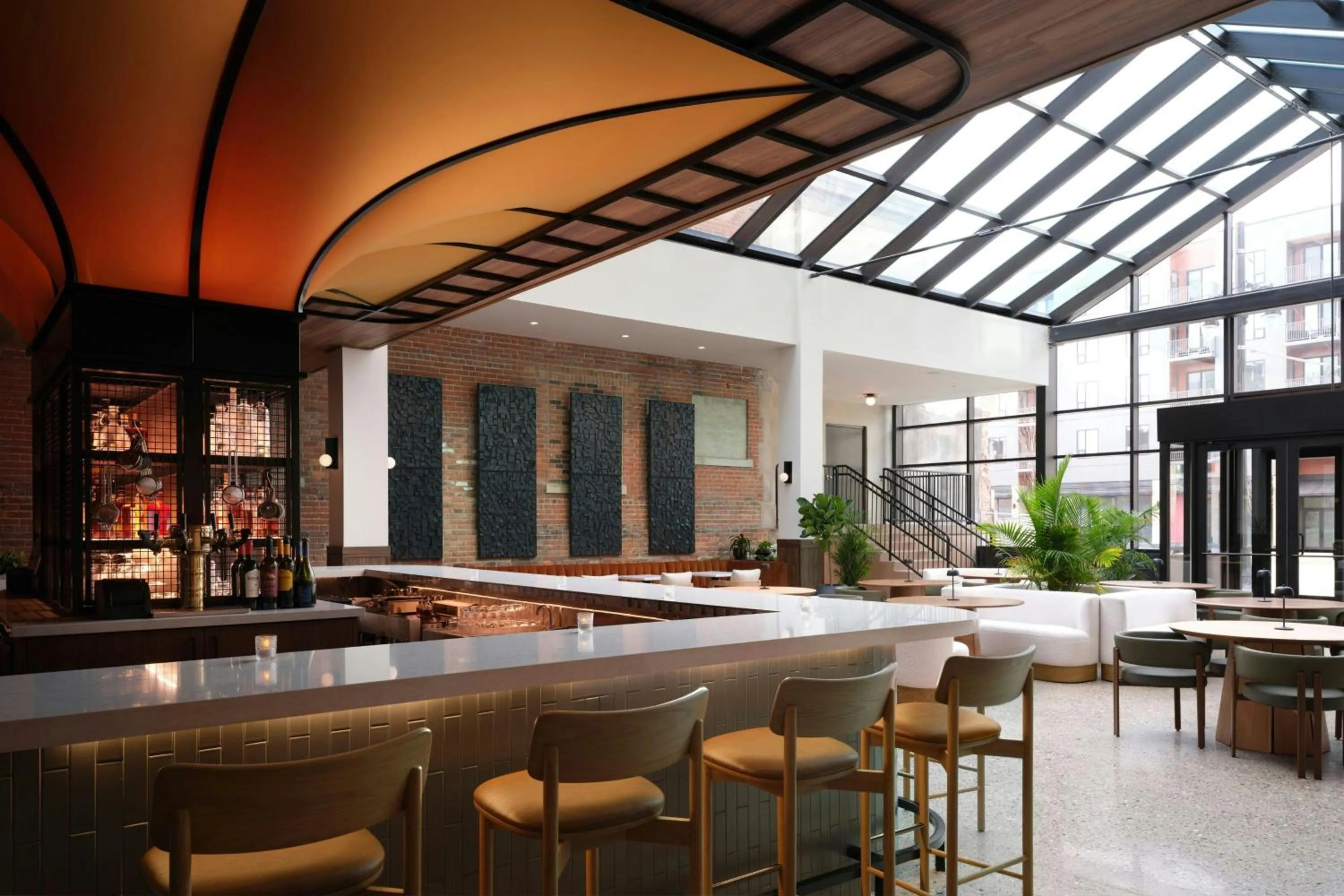 Lounge or bar in AC Hotel Detroit at the Bonstelle
