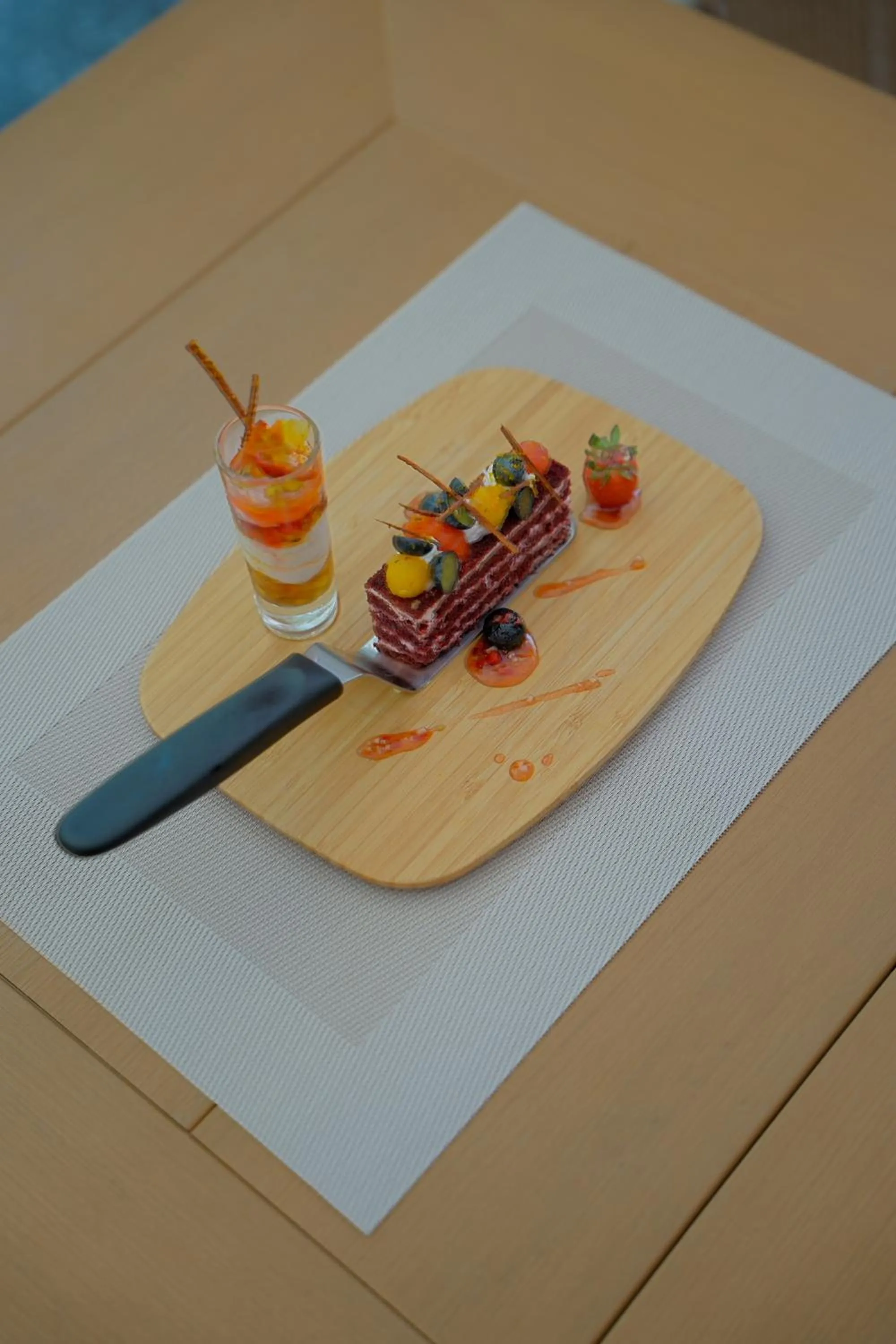 Restaurant/places to eat in Cocomo Maldives