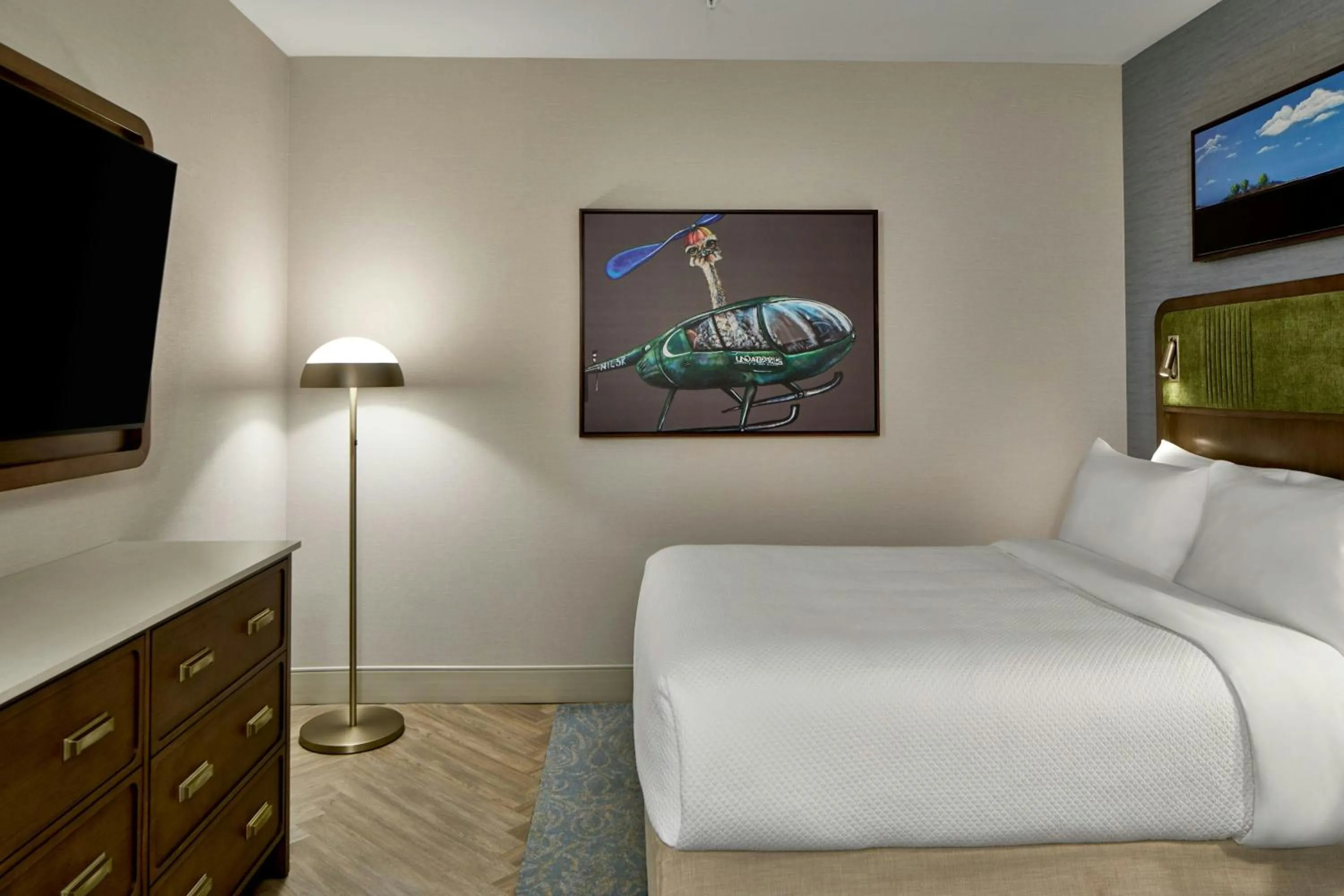 Bedroom, Bed in The Olive Ann Hotel, Grand Forks, a Tribute Portfolio Hotel