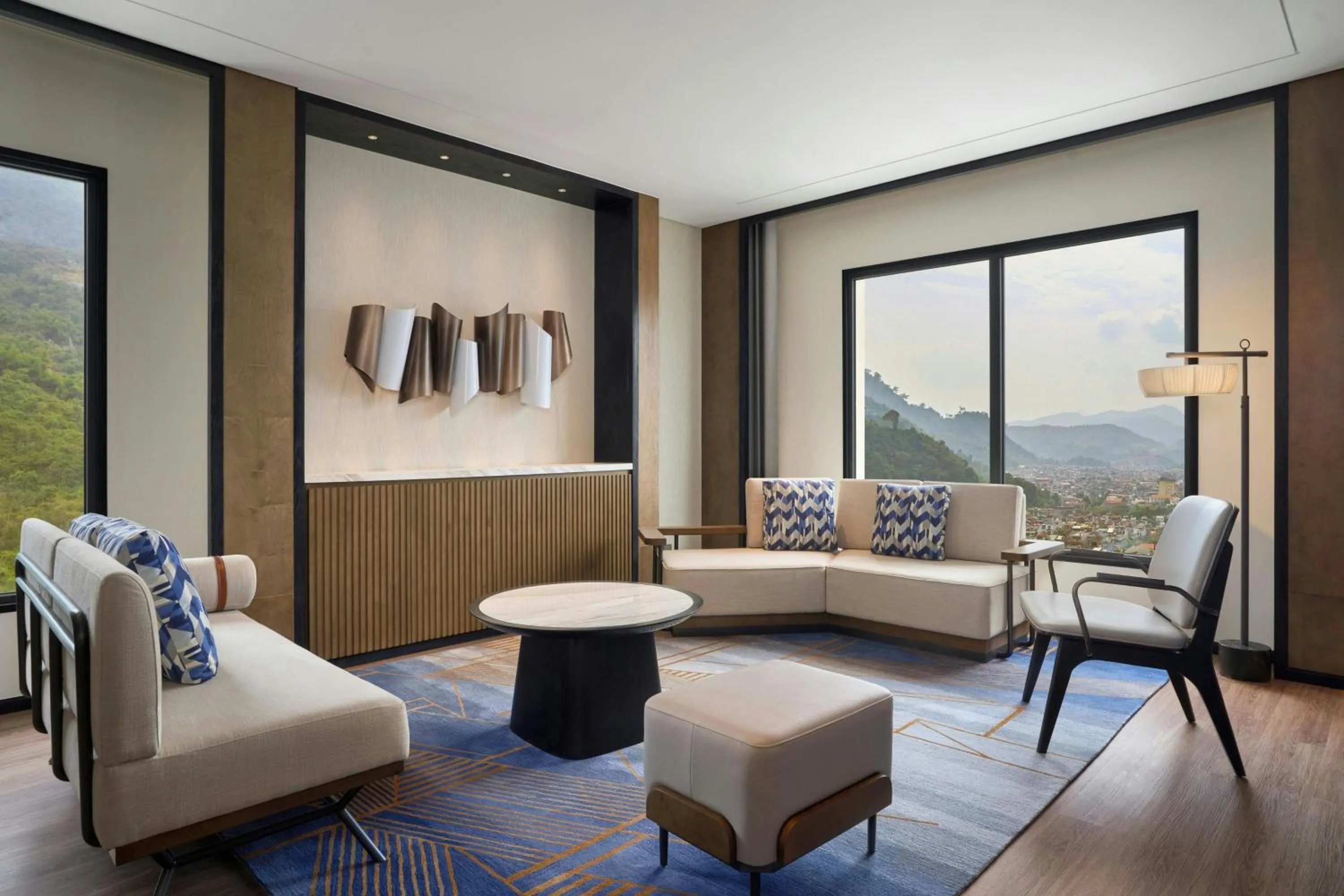Living room in Four Points by Sheraton Ha Giang