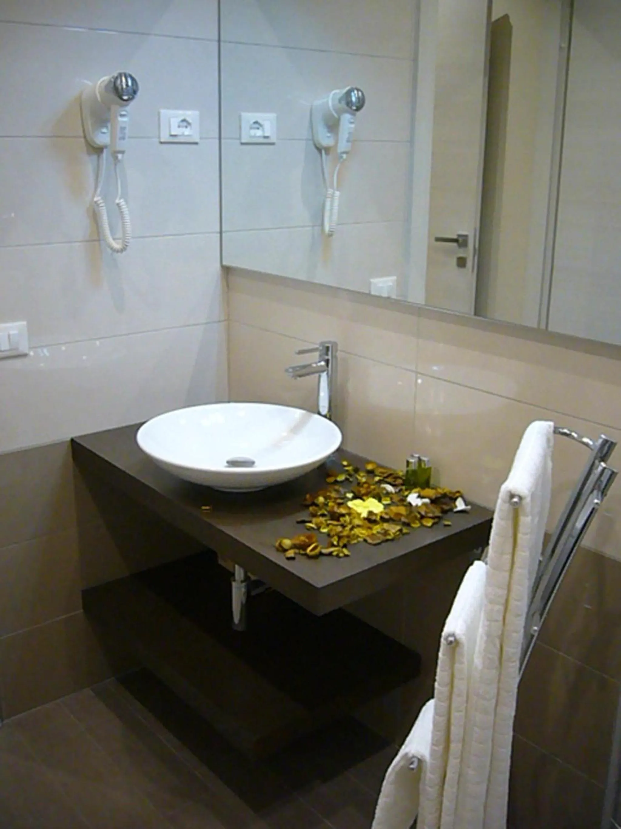 Bathroom in Grignetti Bed