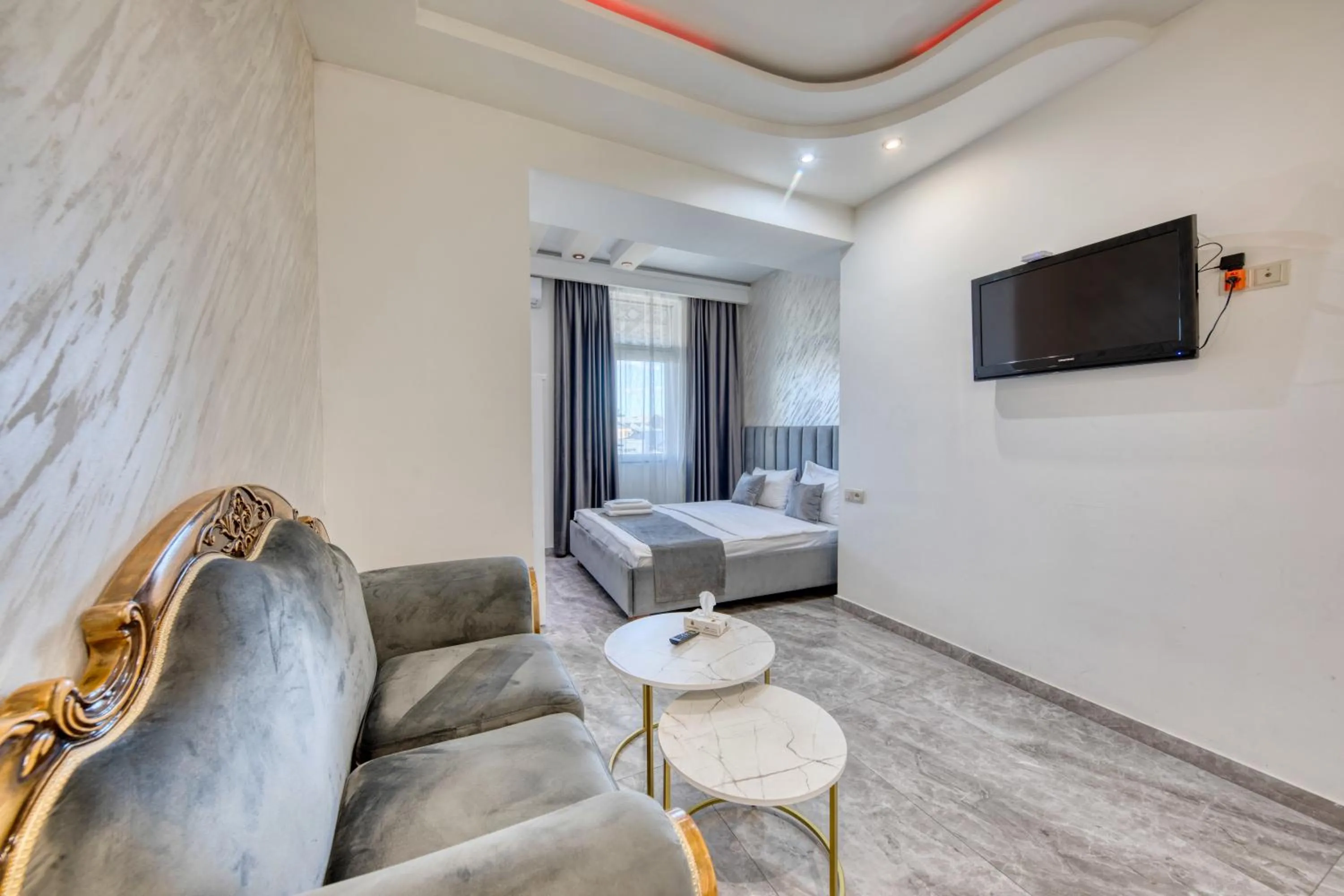 Seating area in Aleppo Hotel